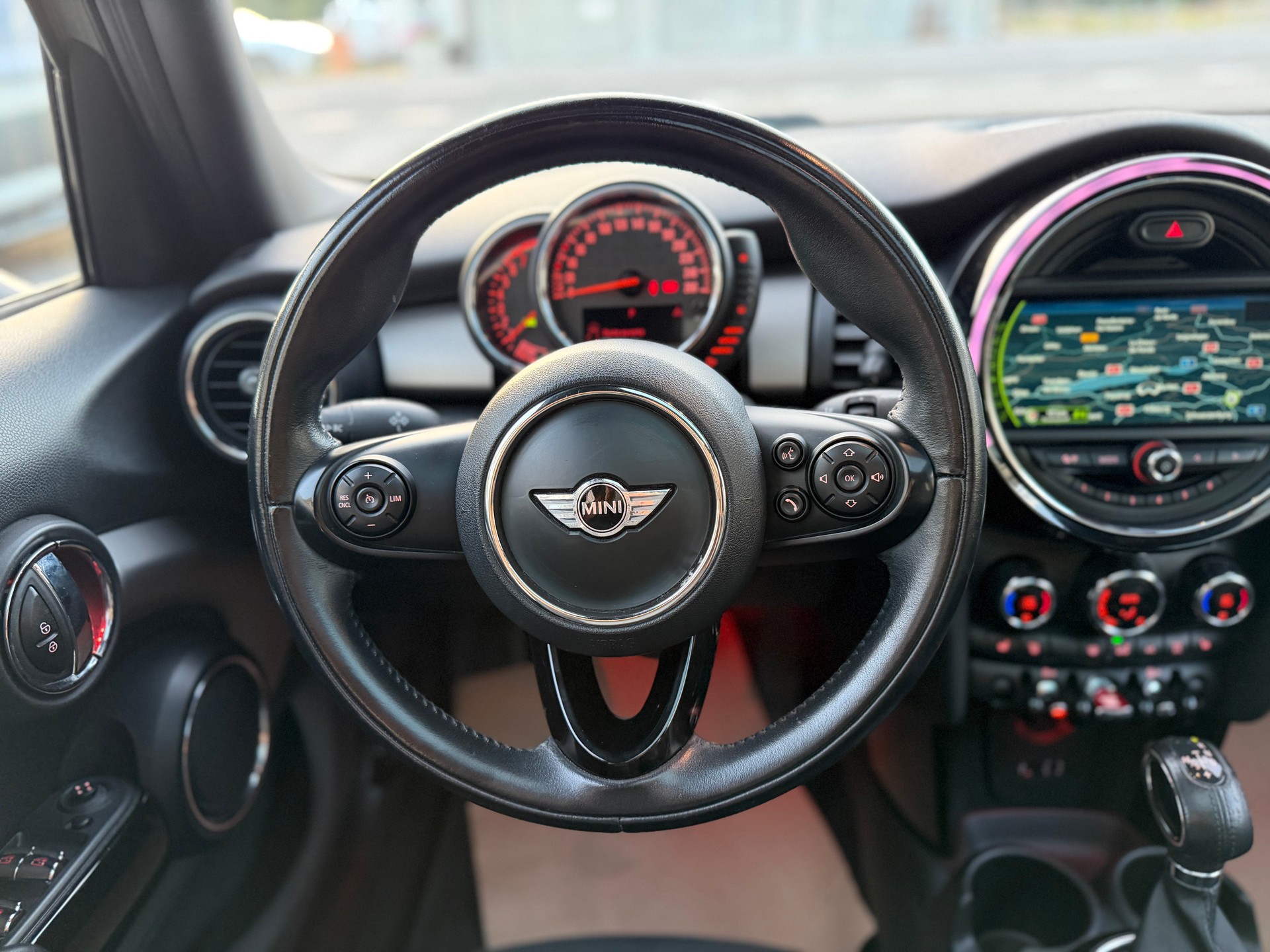 MINI Cooper Classic Edition Steptronic-image-13