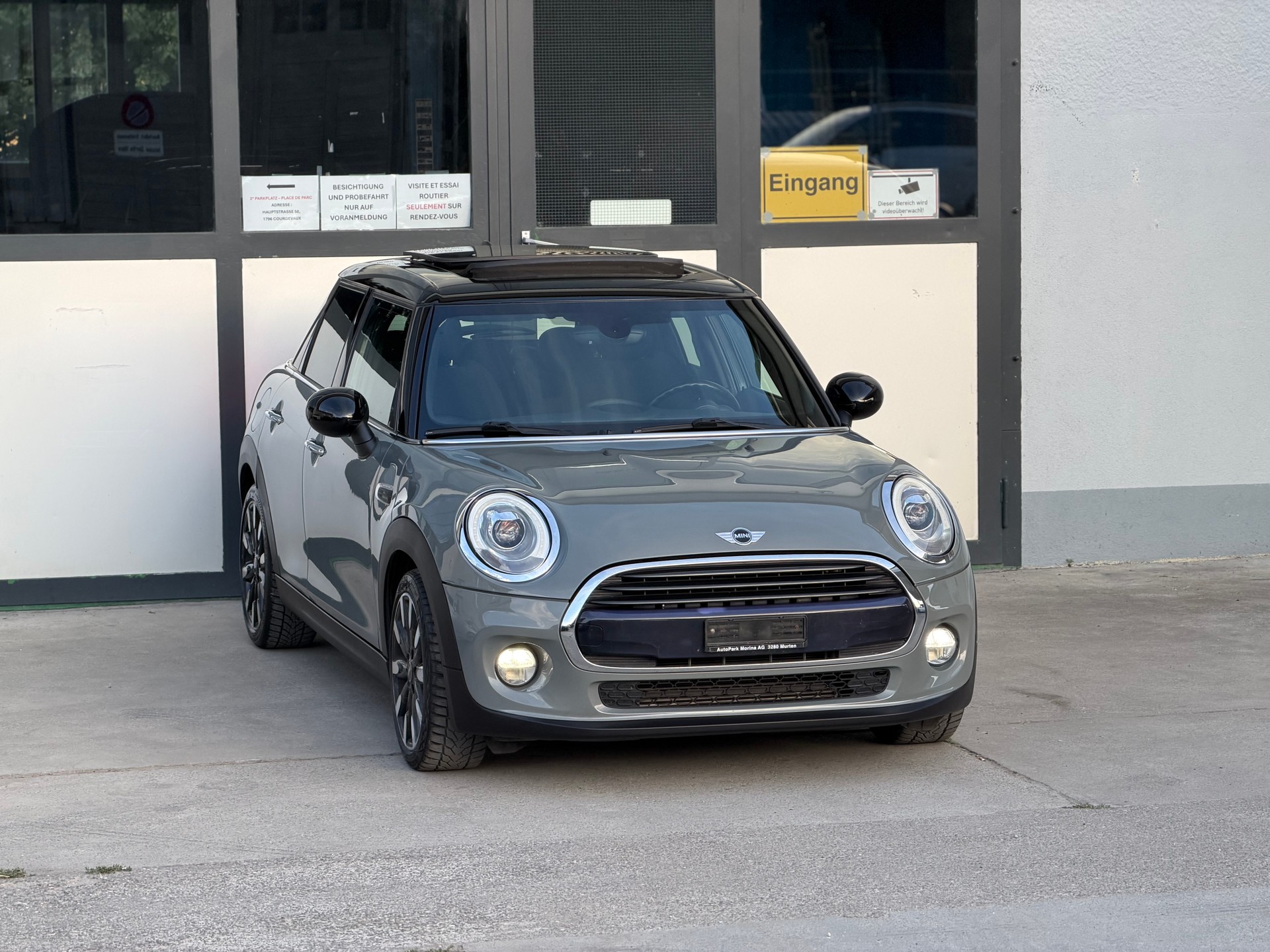 MINI Cooper Classic Edition Steptronic-image-3