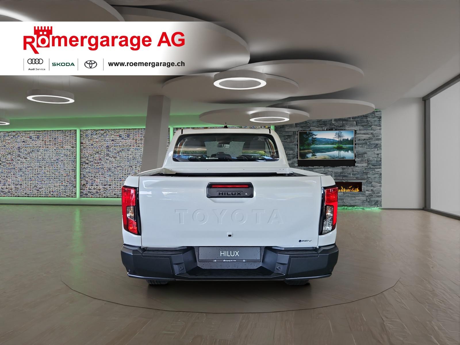 TOYOTA Hilux Double Cab.-Pick-up 59KWh Comfort-image-2