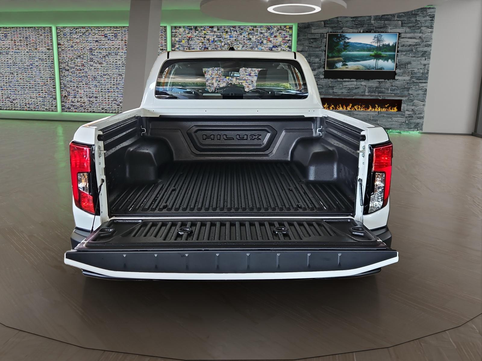 TOYOTA Hilux Double Cab.-Pick-up 59KWh Comfort-image-22
