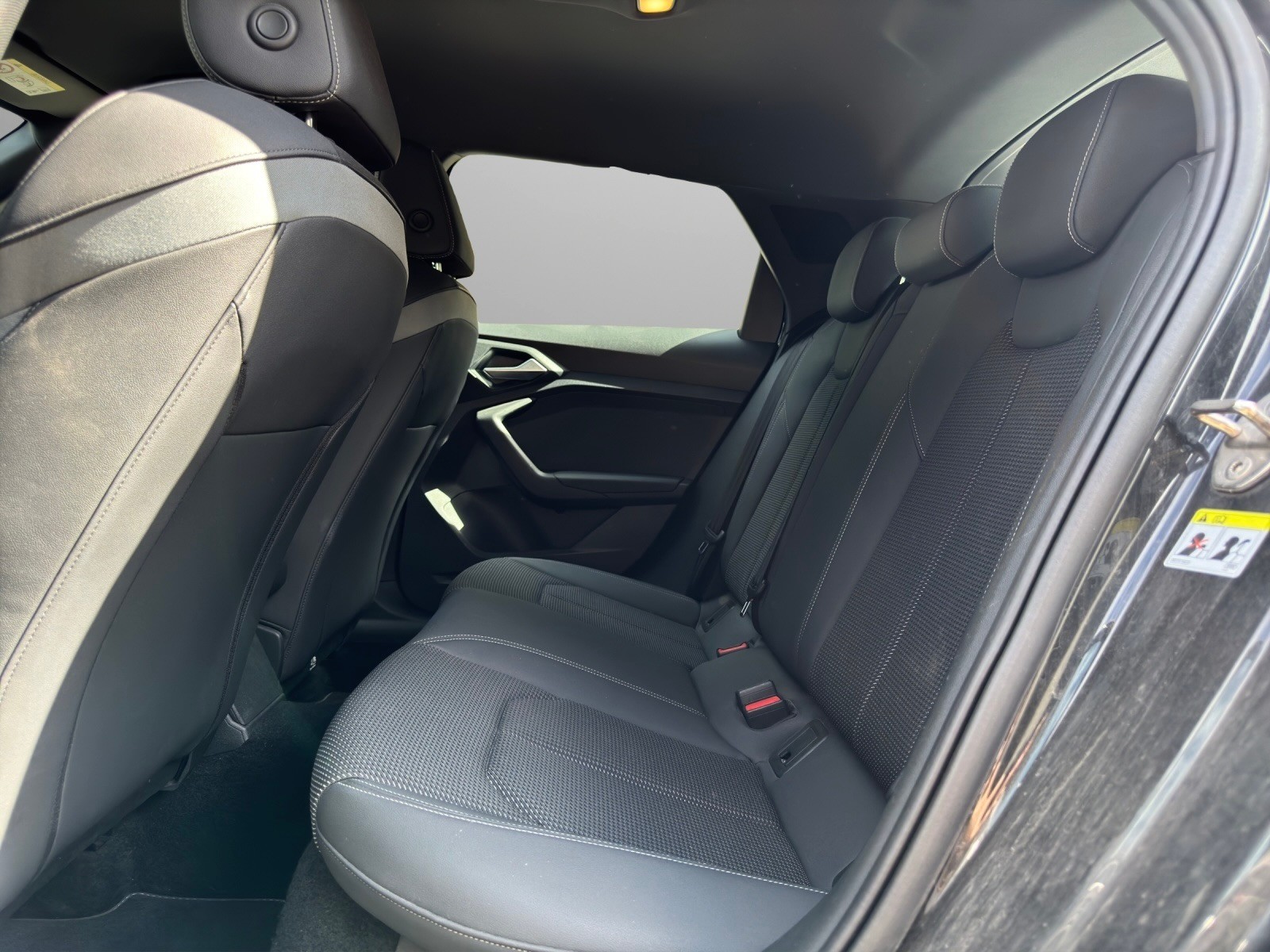 SKODA Octavia Combi 2.0 TDI DSG Ambition 4x4-image-10