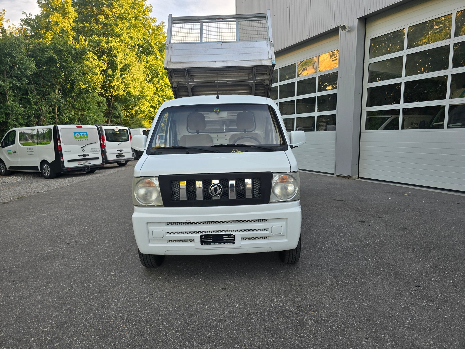 DFSK V21 3-Seiten-Kipper / benne basculante sur 3 côtés-image-1