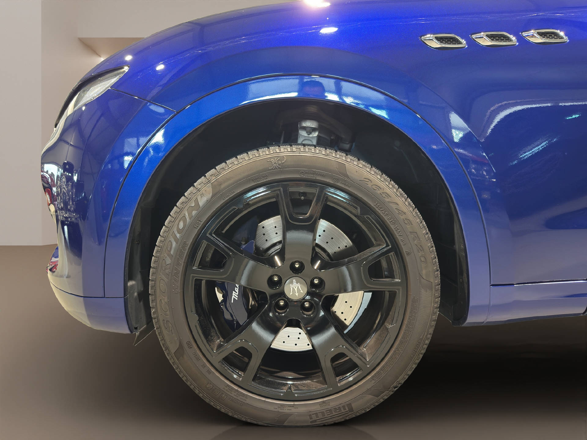 MASERATI Levante 3.0 V6 S-image-19