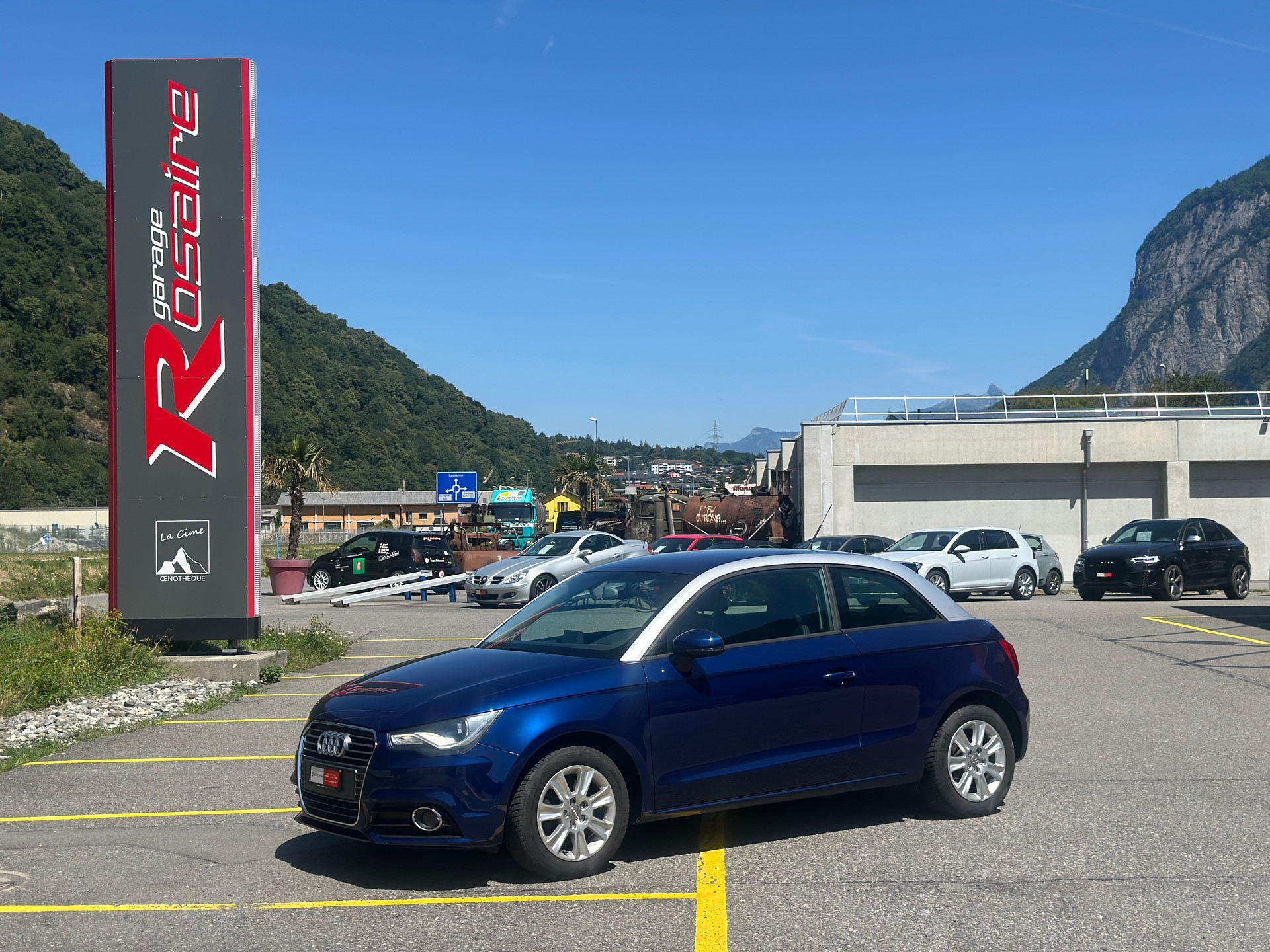 AUDI A1 1.4 TFSI Ambition S-tronic-image-1