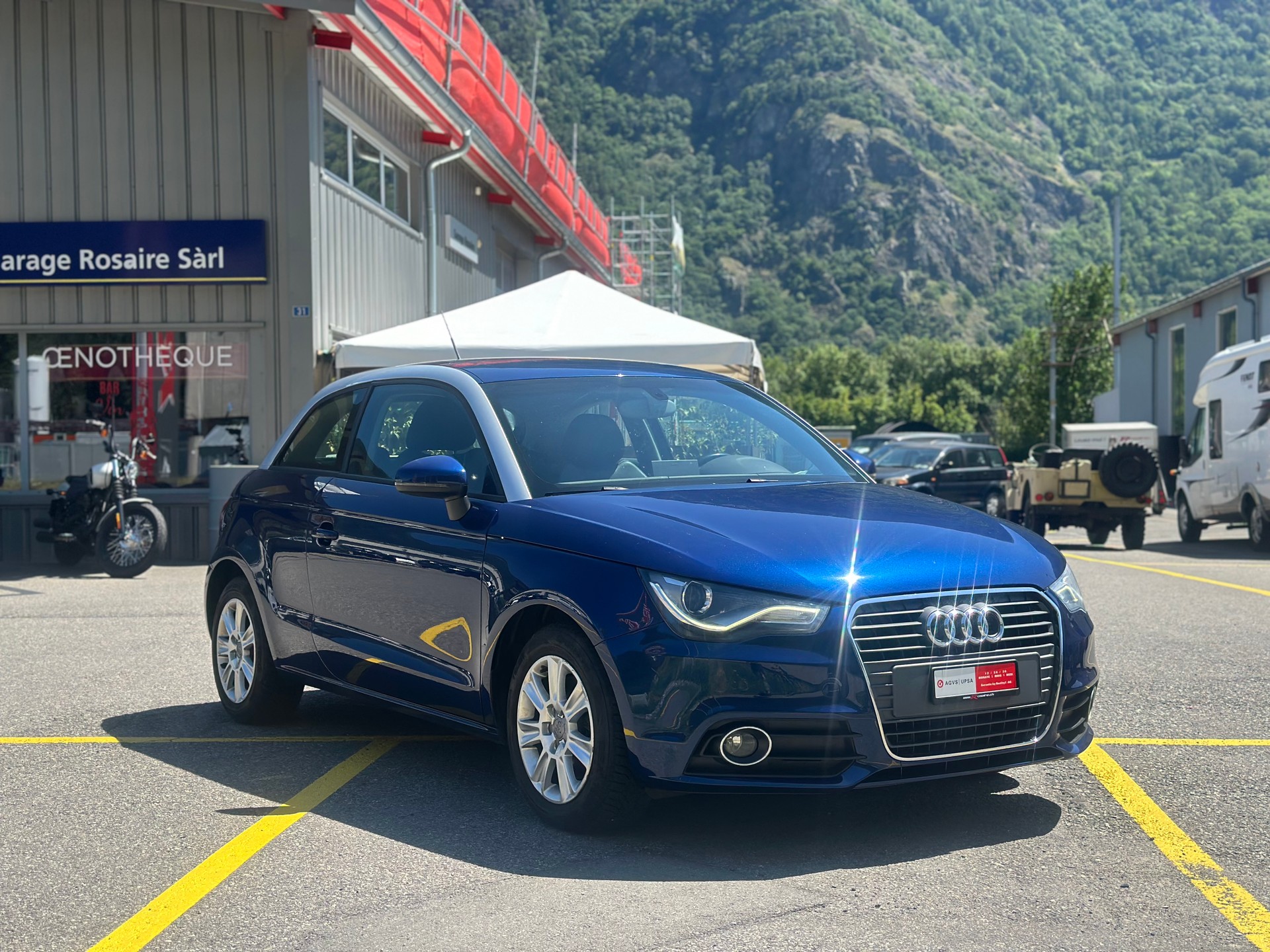 AUDI A1 1.4 TFSI Ambition S-tronic-image-4