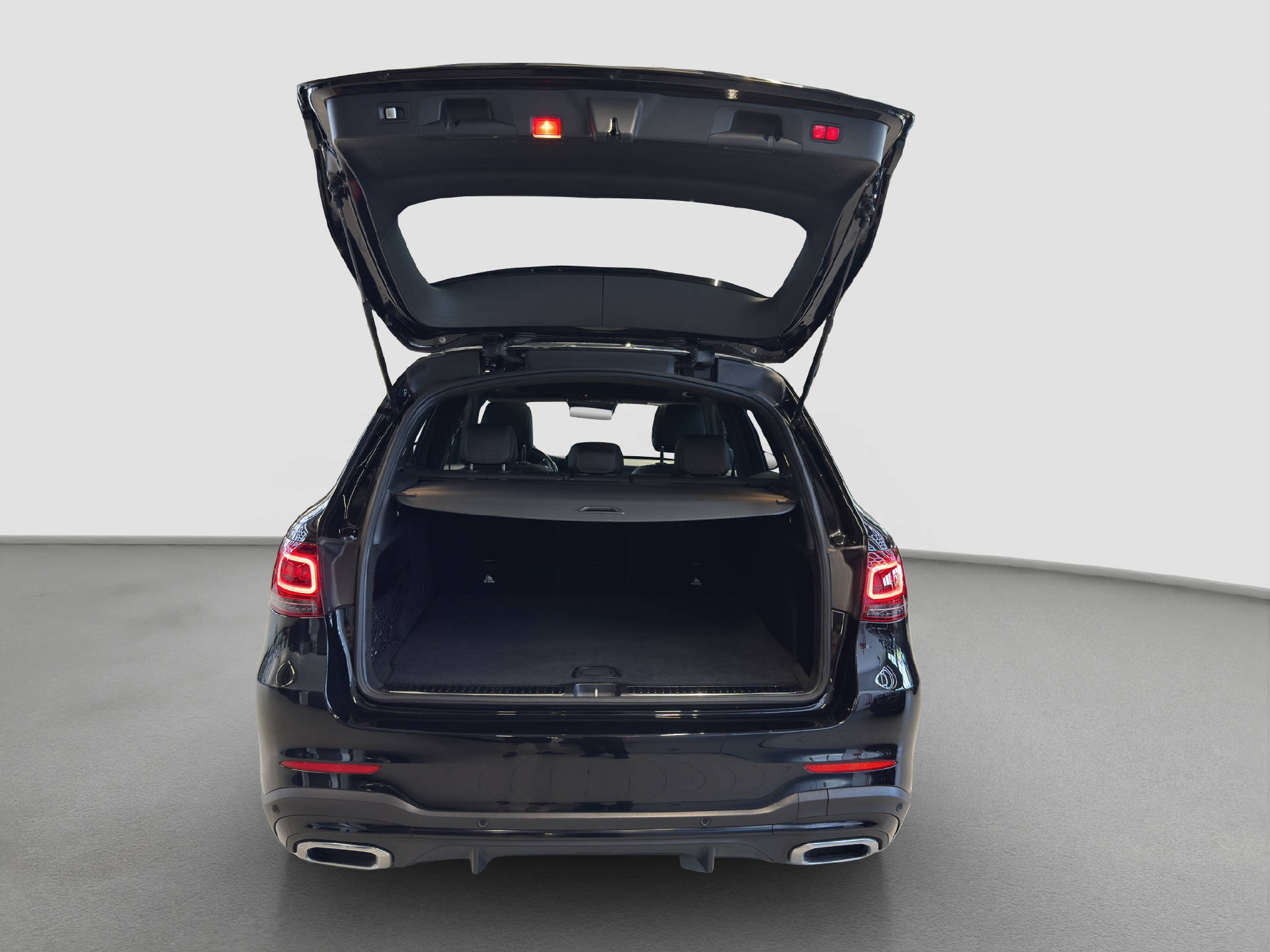 MERCEDES-BENZ GLC 300 d AMG Line 4MATIC-image-14