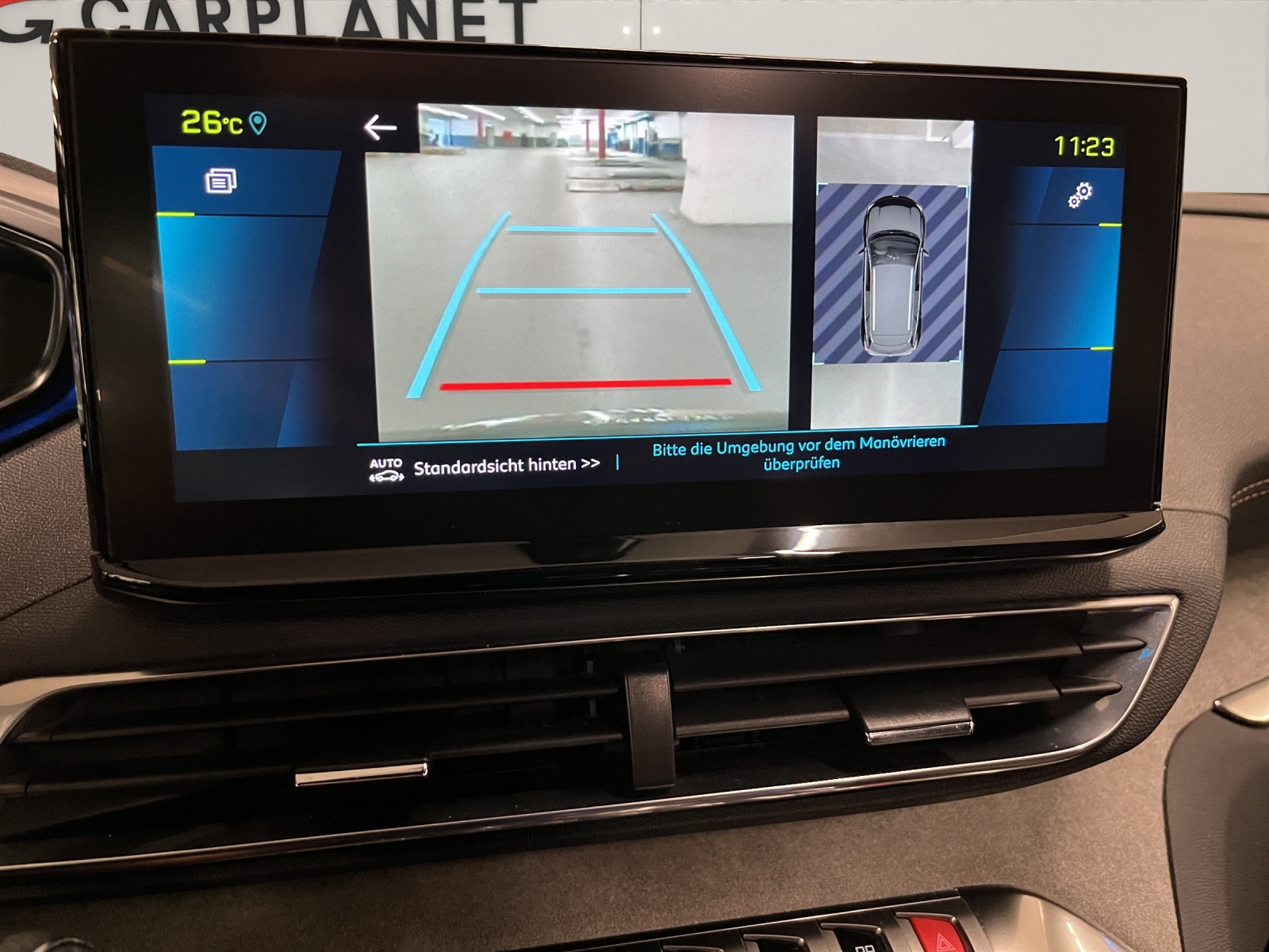 PEUGEOT 3008 1.6 Plug-in Hybrid4 GT Pack-image-10