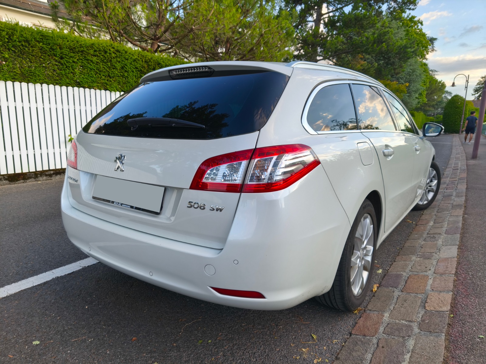 PEUGEOT 508 SW 1.6 16V T Business-image-3