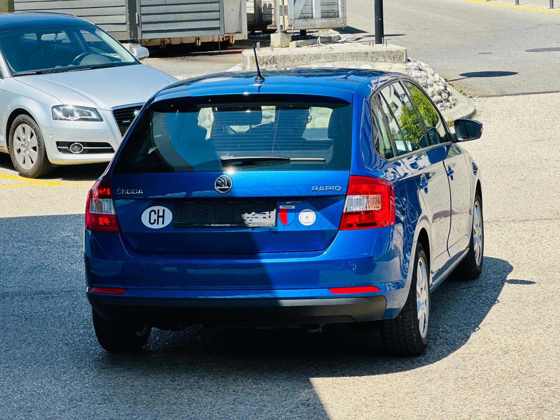 SKODA Rapid Spaceback 1.4 TSI Ambition DSG-image-5