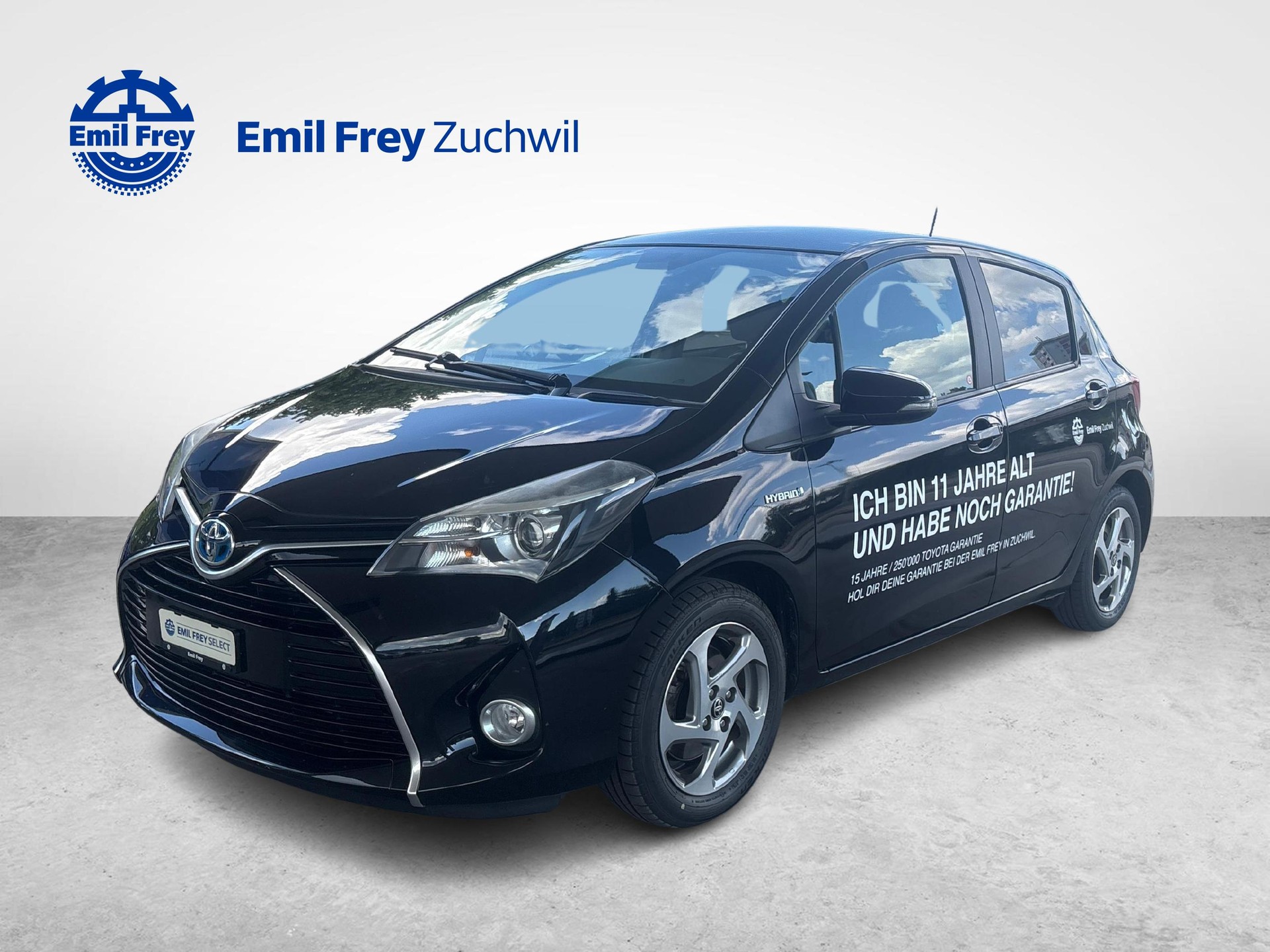 TOYOTA Yaris 1.5 VVT-i HSD Trend