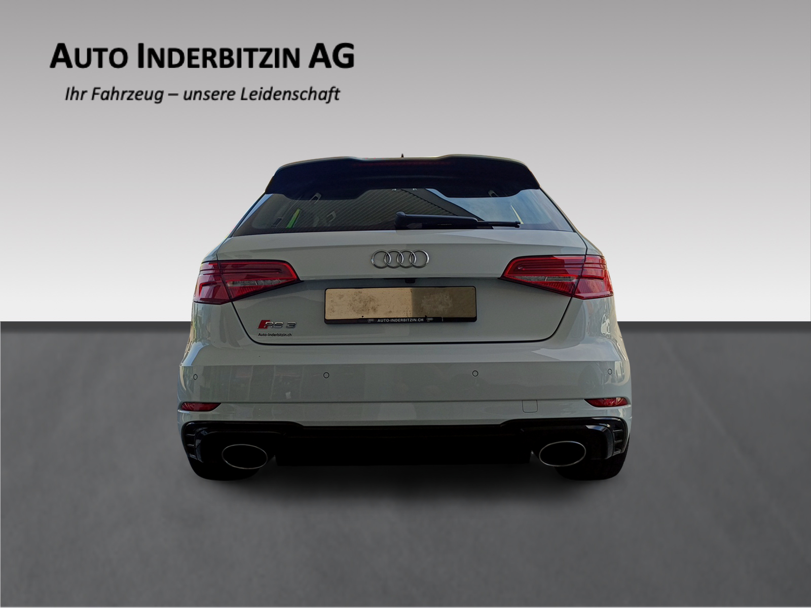 AUDI RS3 Sportback 2.5 TSI quattro S-tronic-image-4