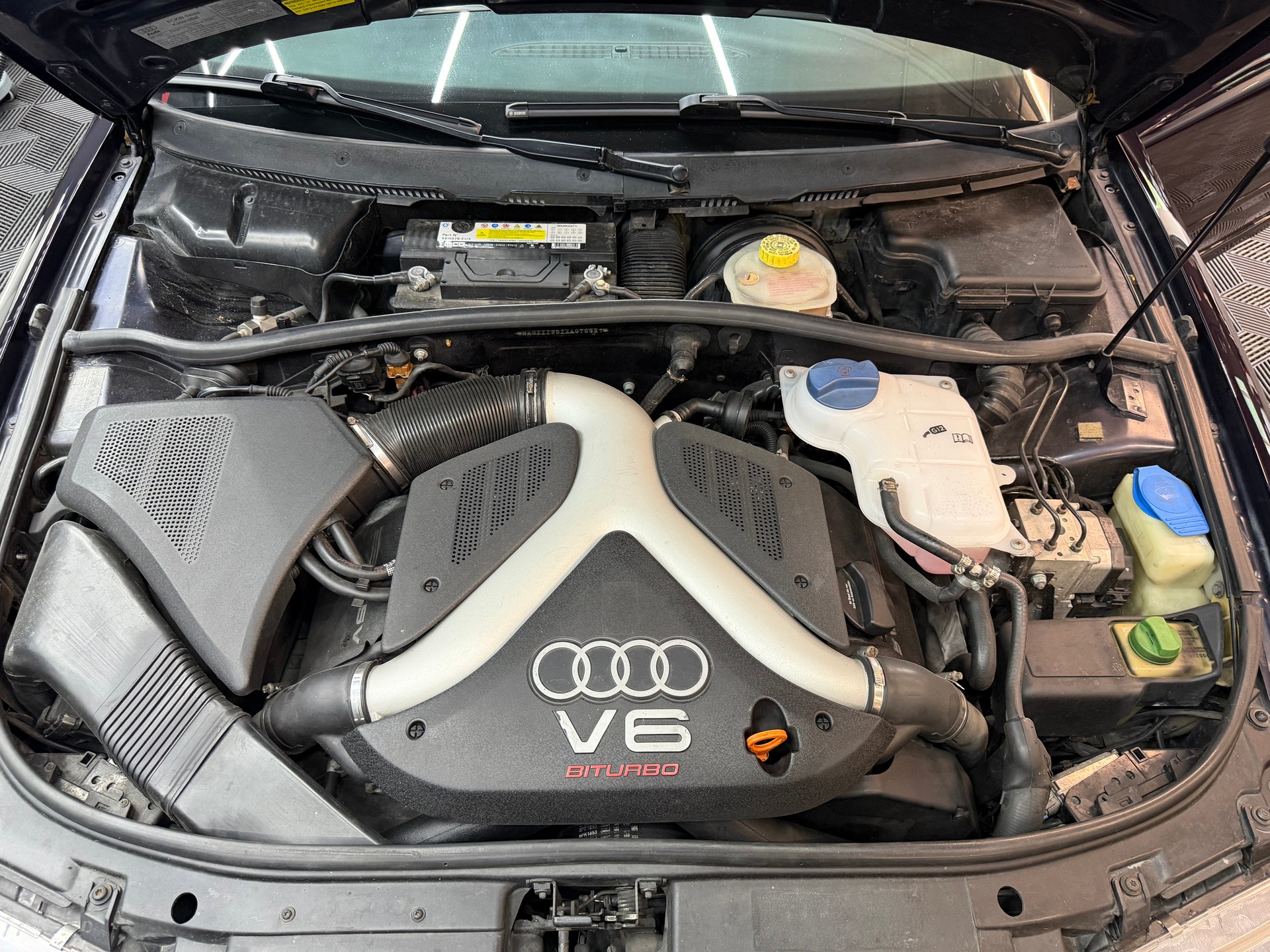 AUDI S4 Avant quattro-image-14