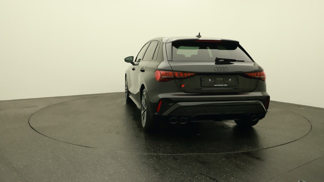 AUDI S3 Sportback TFSI quattro S-tronic-showroom-element-3