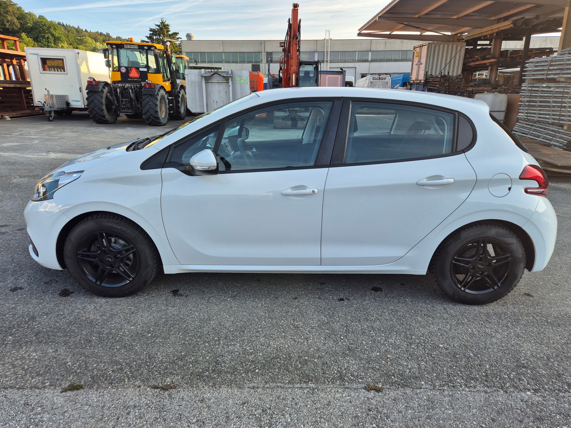 PEUGEOT 208 1.2 PureTech Access-image-7