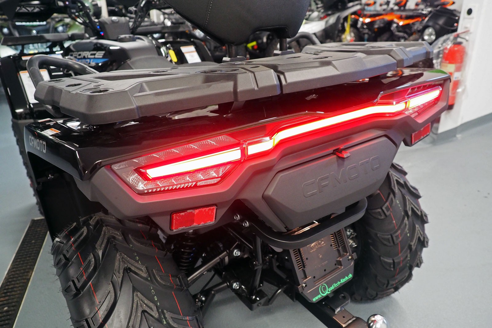 CF MOTO C Force 520 EPS 4x4-image-8