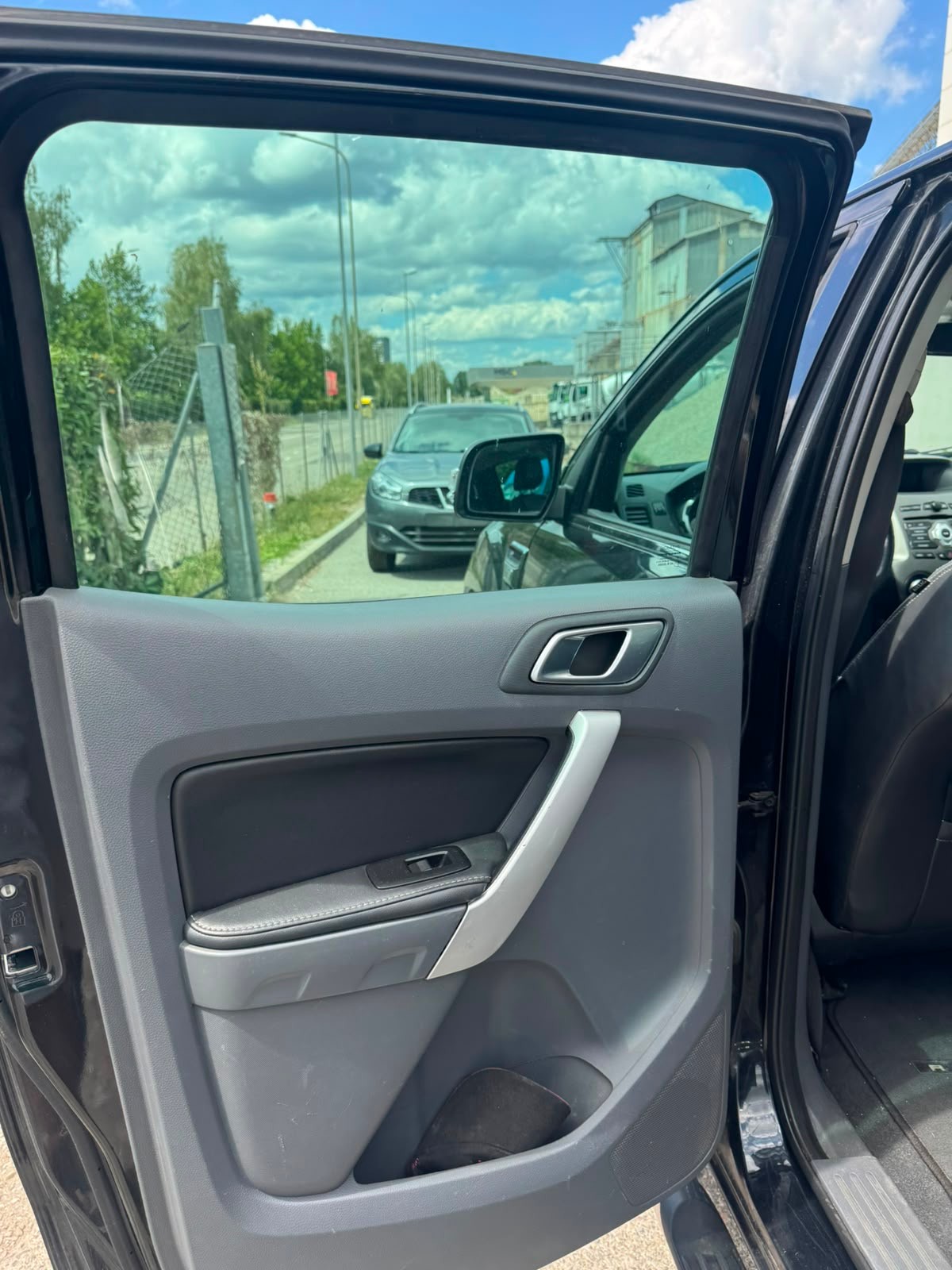 FORD Ranger Limeted 2.2 TDCi 4x4-image-14