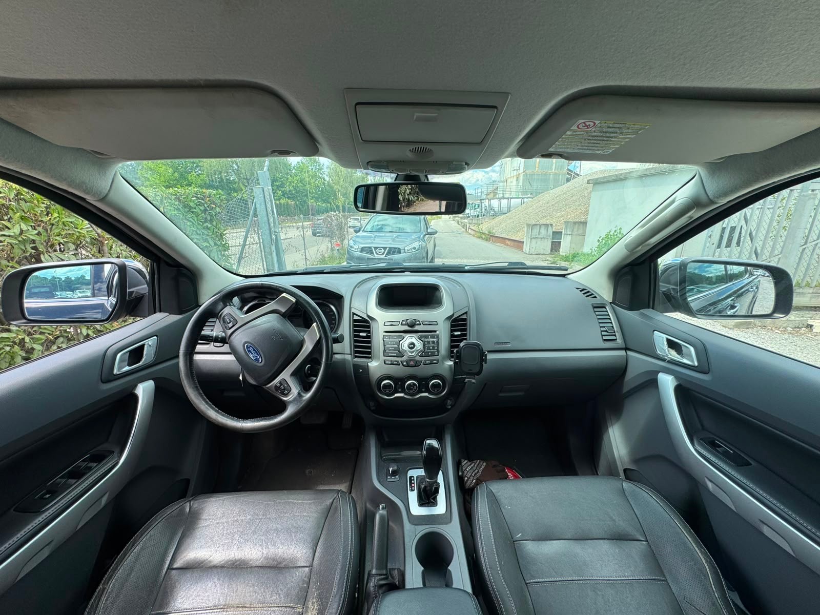 FORD Ranger Limeted 2.2 TDCi 4x4-image-13