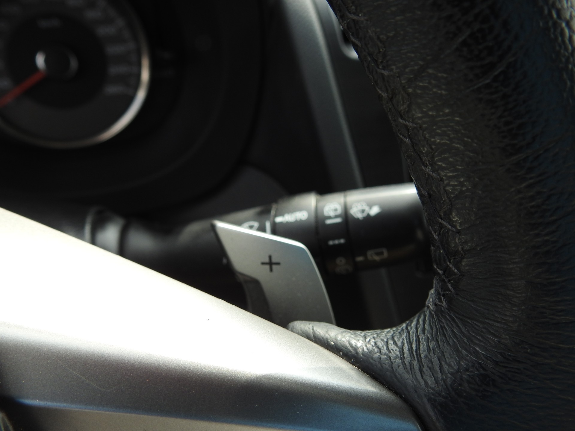 SUBARU Forester 2.0XT Luxury Lineartronic-image-27