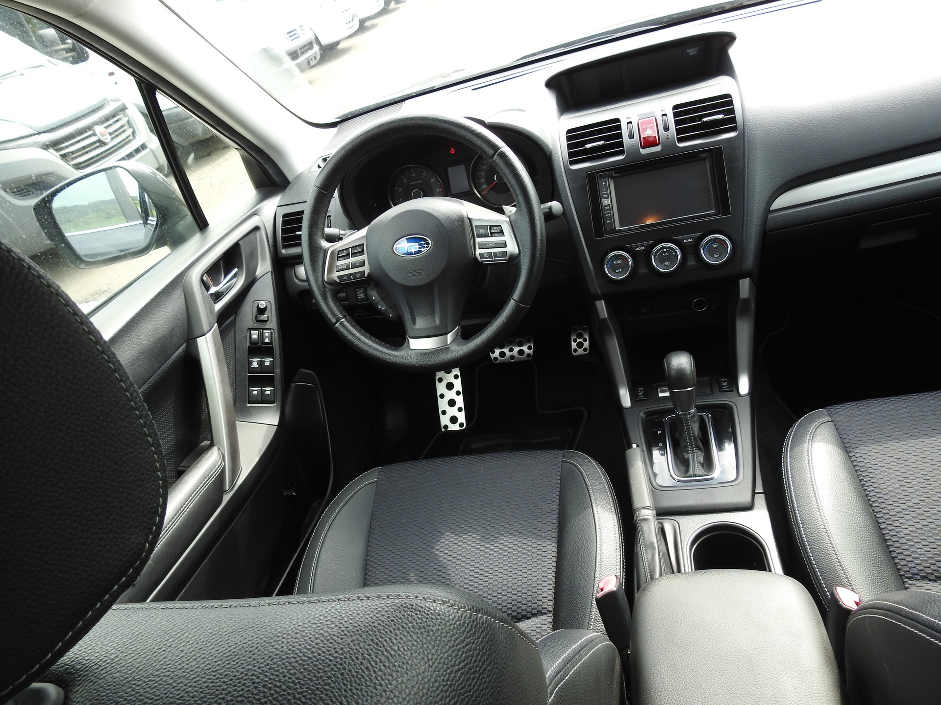 SUBARU Forester 2.0XT Luxury Lineartronic-image-20