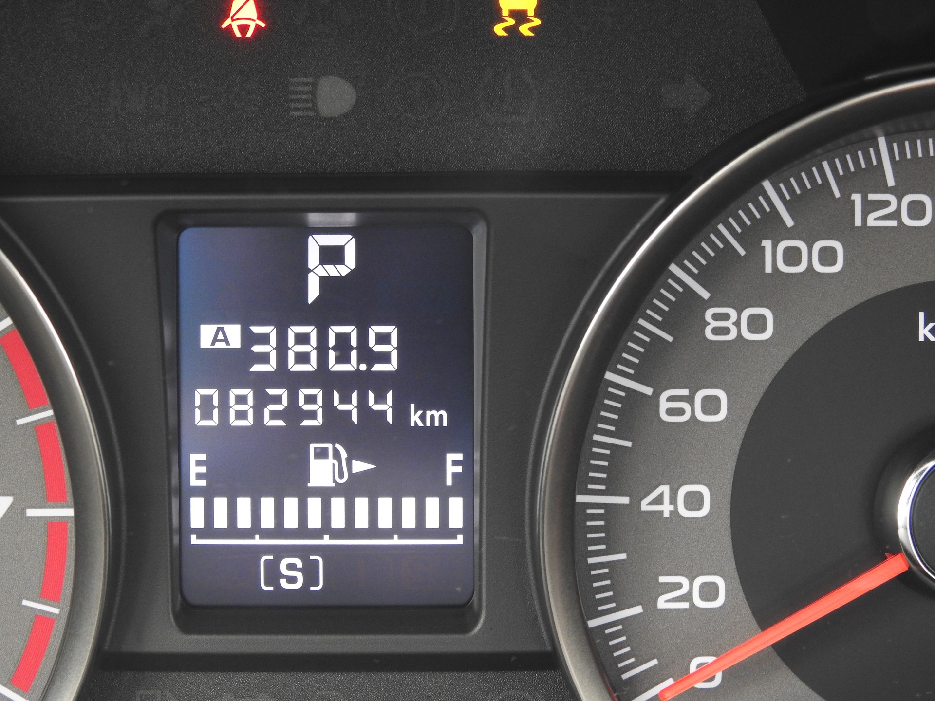 SUBARU Forester 2.0XT Luxury Lineartronic-image-23