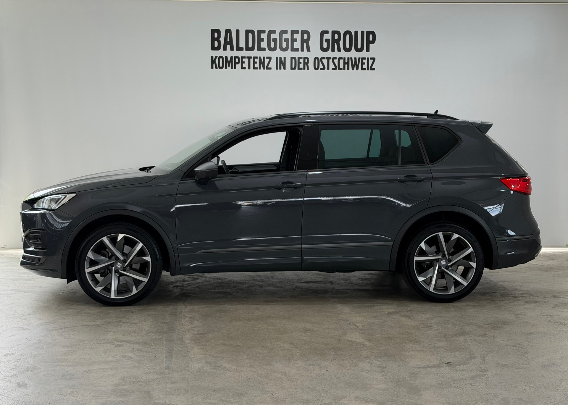 SEAT Tarraco 2.0 TSI FR 4Drive DSG-image-1