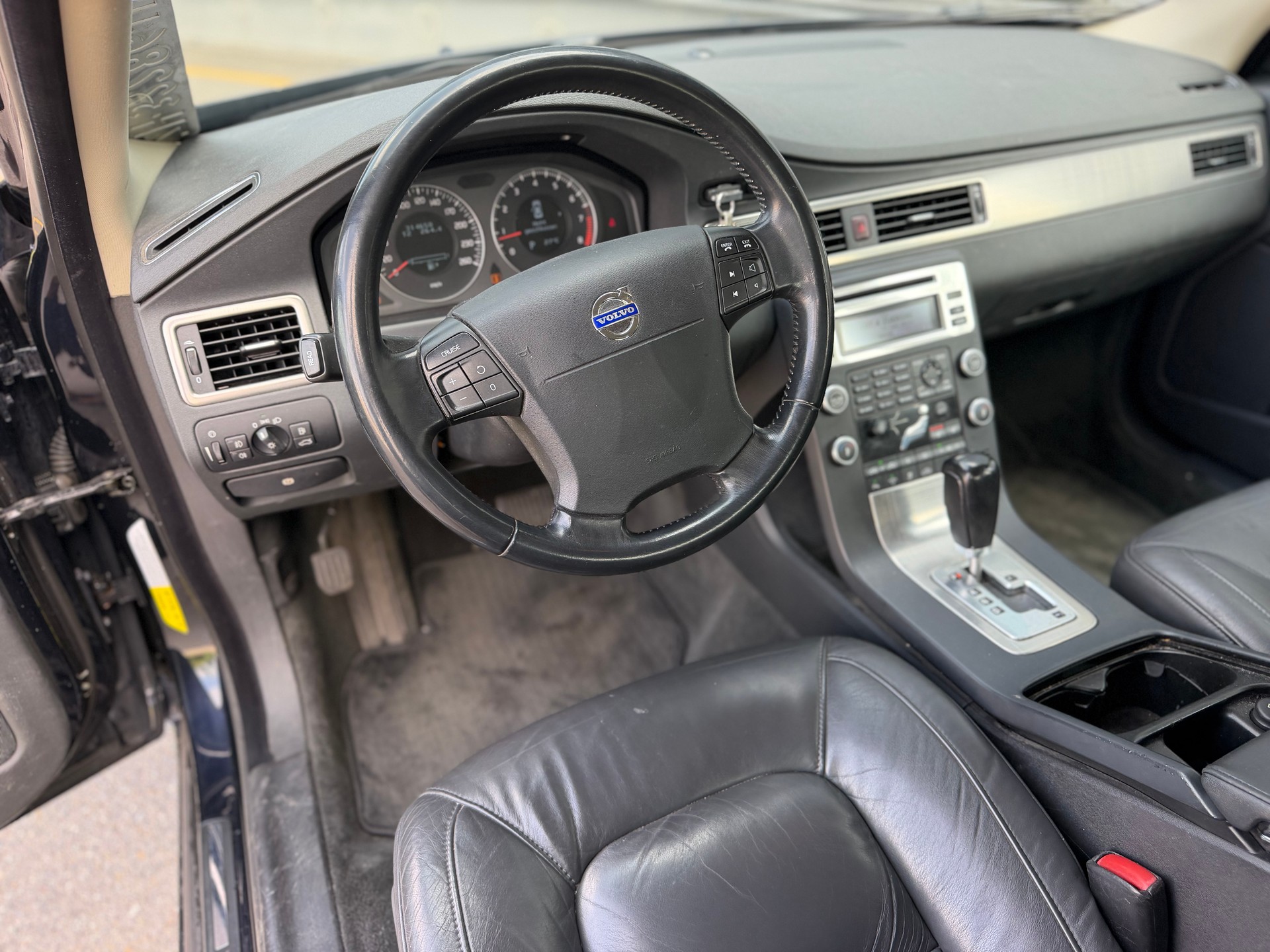 VOLVO S80 3.2 Executive Geartronic-image-16
