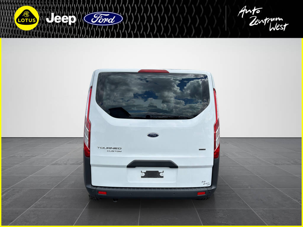 FORD Tourneo Custom 300 L2 2.2 TDCi 125 Trend-image-3