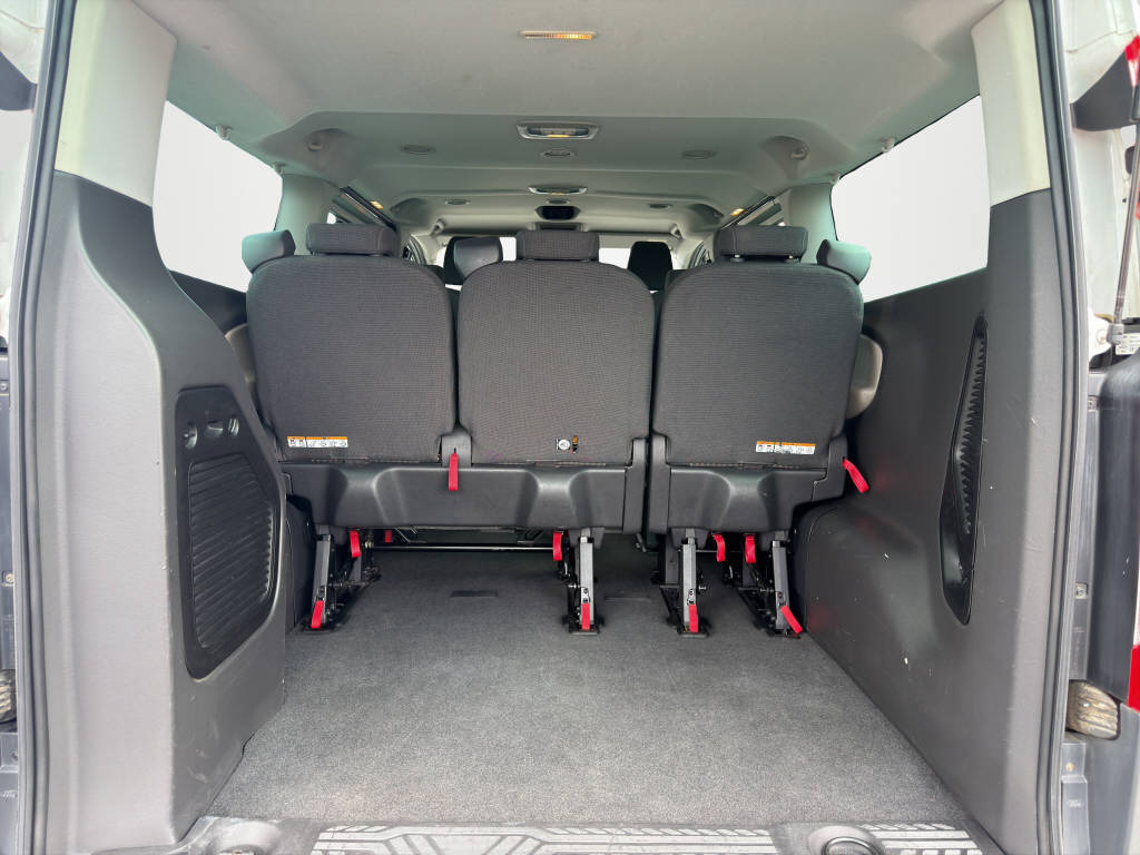 FORD Tourneo Custom 300 L2 2.2 TDCi 125 Trend-image-14