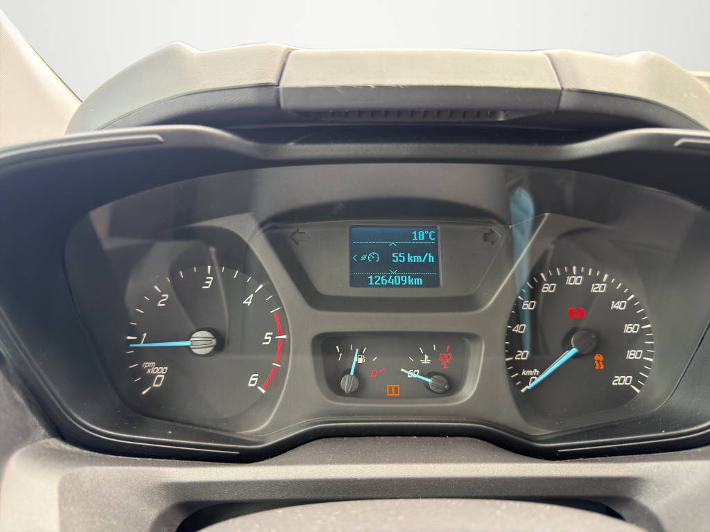 FORD Tourneo Custom 300 L2 2.2 TDCi 125 Trend-image-10