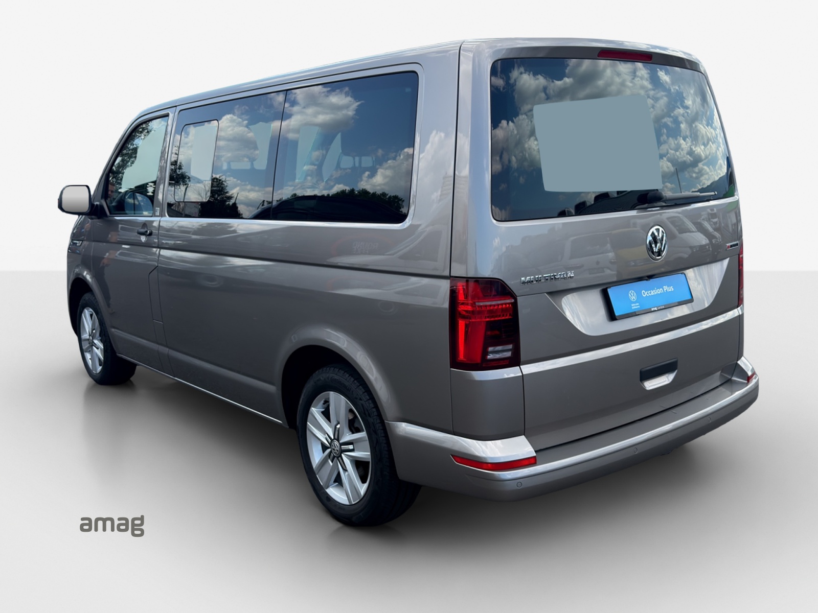 VW T6.1 Multivan 2.0 TDI Trendline 4Motion DSG-image-2