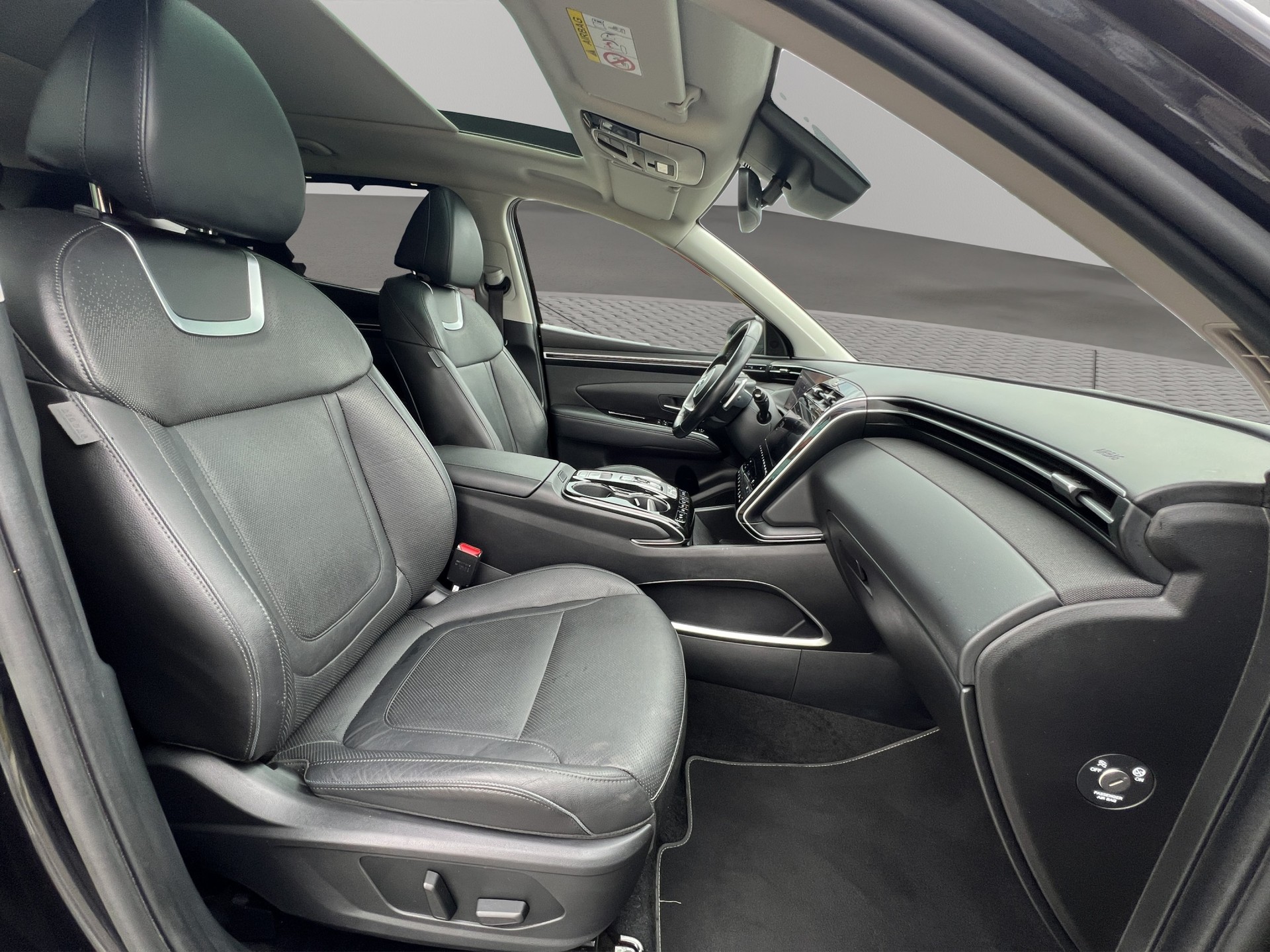 HYUNDAI Tucson 1.6 TGDI 48V Amplia DCT 4WD-image-10