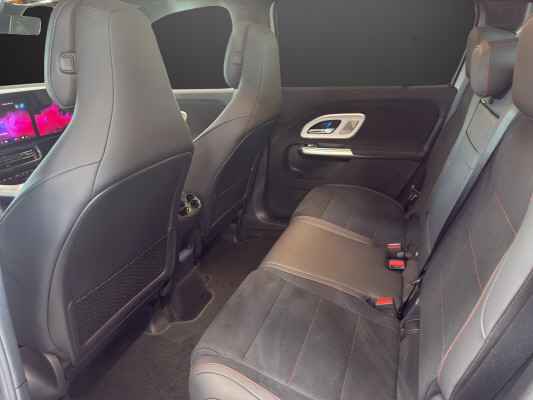 MERCEDES-BENZ GLB 350 85kWh EQ 4 Matic-image-6