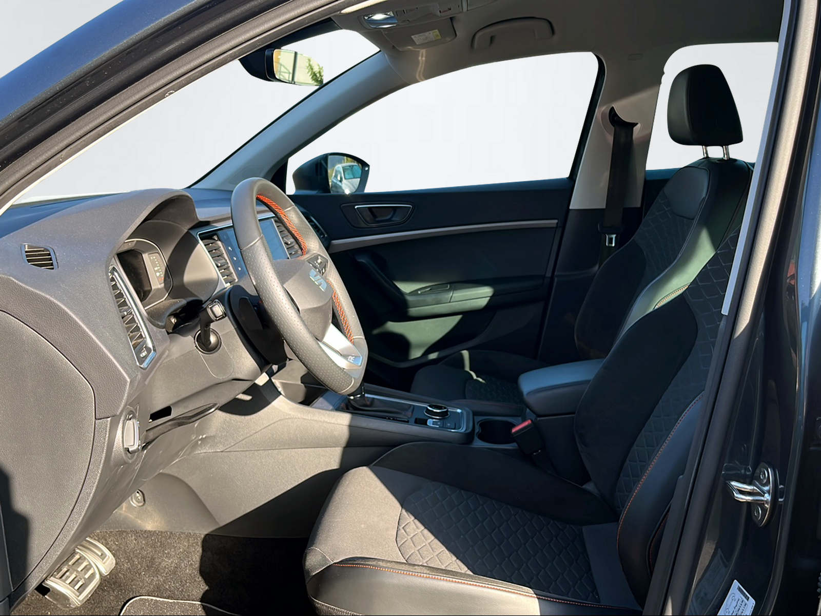 SEAT Ateca 2.0 TSI FR 4Drive DSG-image-7