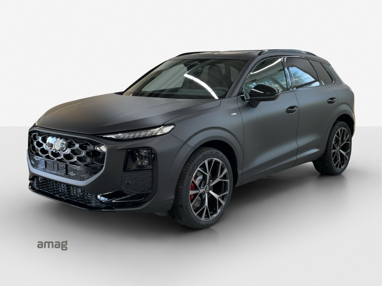 AUDI Q3 SUV TFSI quattro 195 kW S tronic-image-0