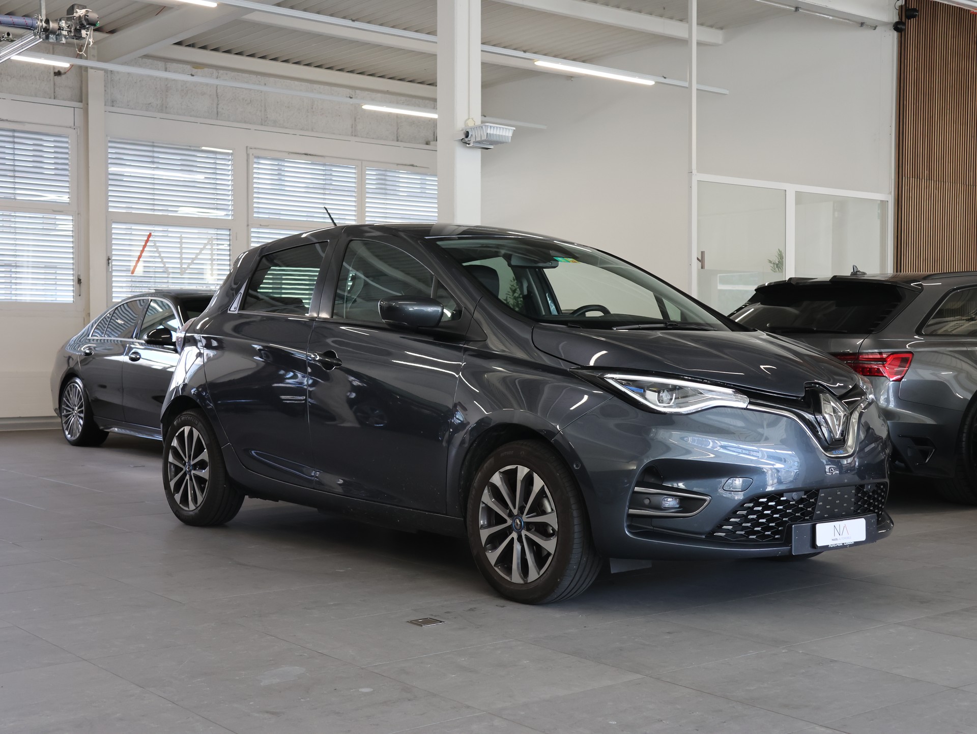 RENAULT Zoe Intens R135 (Batterie Miete) *Sitzheizung* *Rückfahrkamera*-showroom-element-1