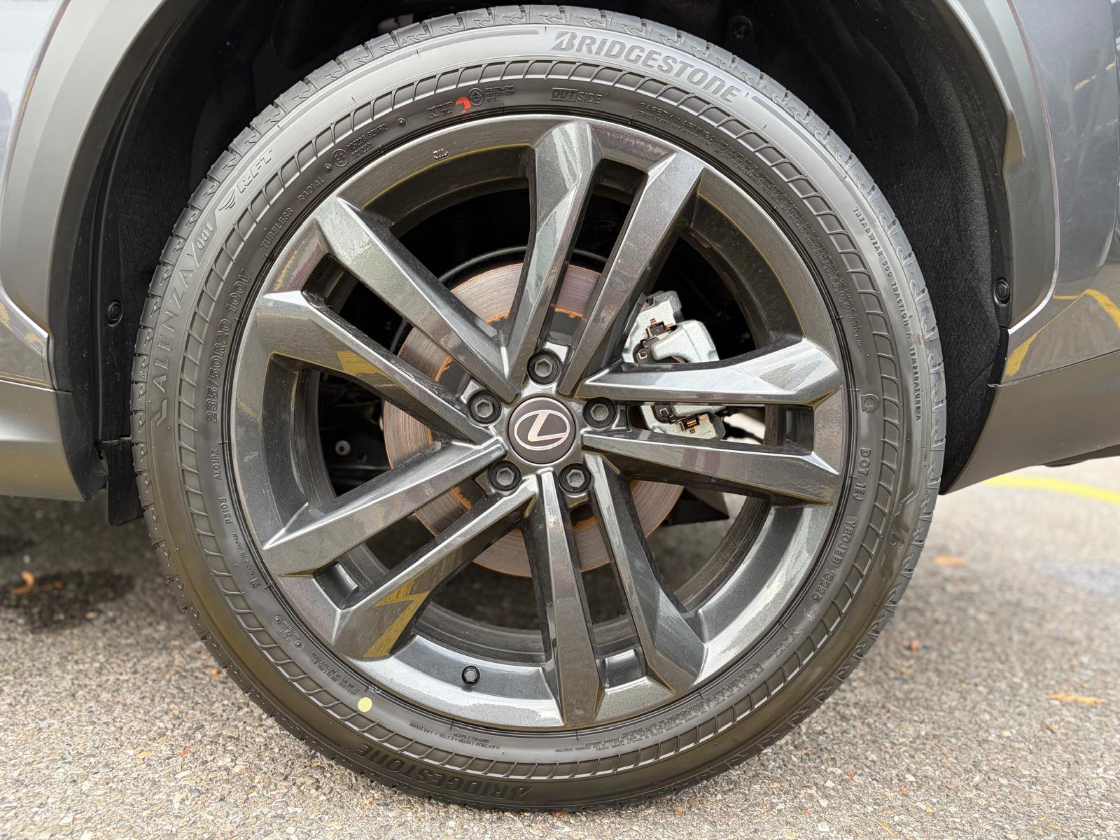LEXUS NX 450h+ E-FOUR Comfort-image-6