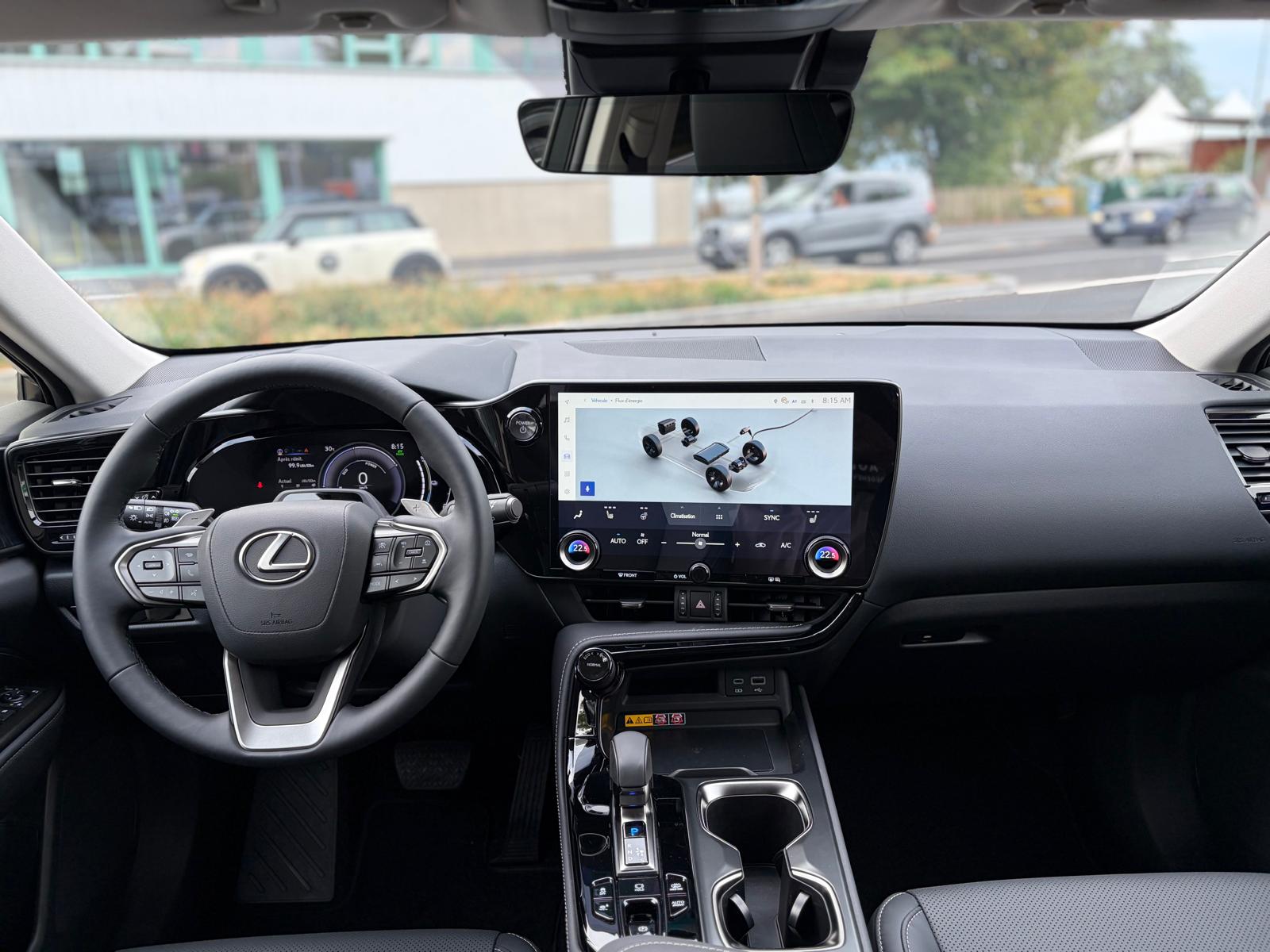 LEXUS NX 450h+ E-FOUR Comfort-image-7