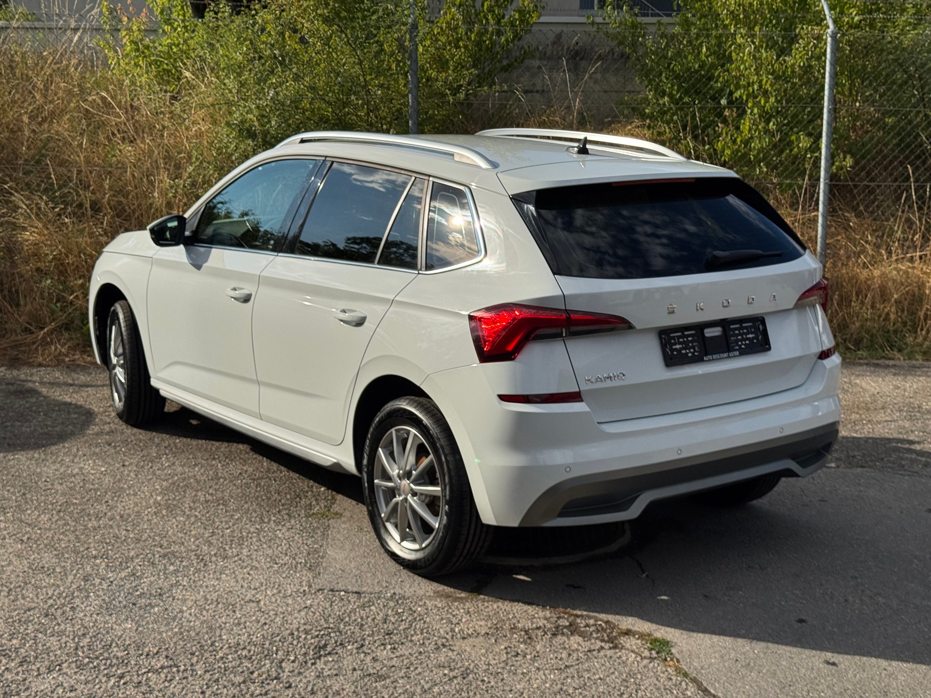 SKODA KAMIQ-image-1