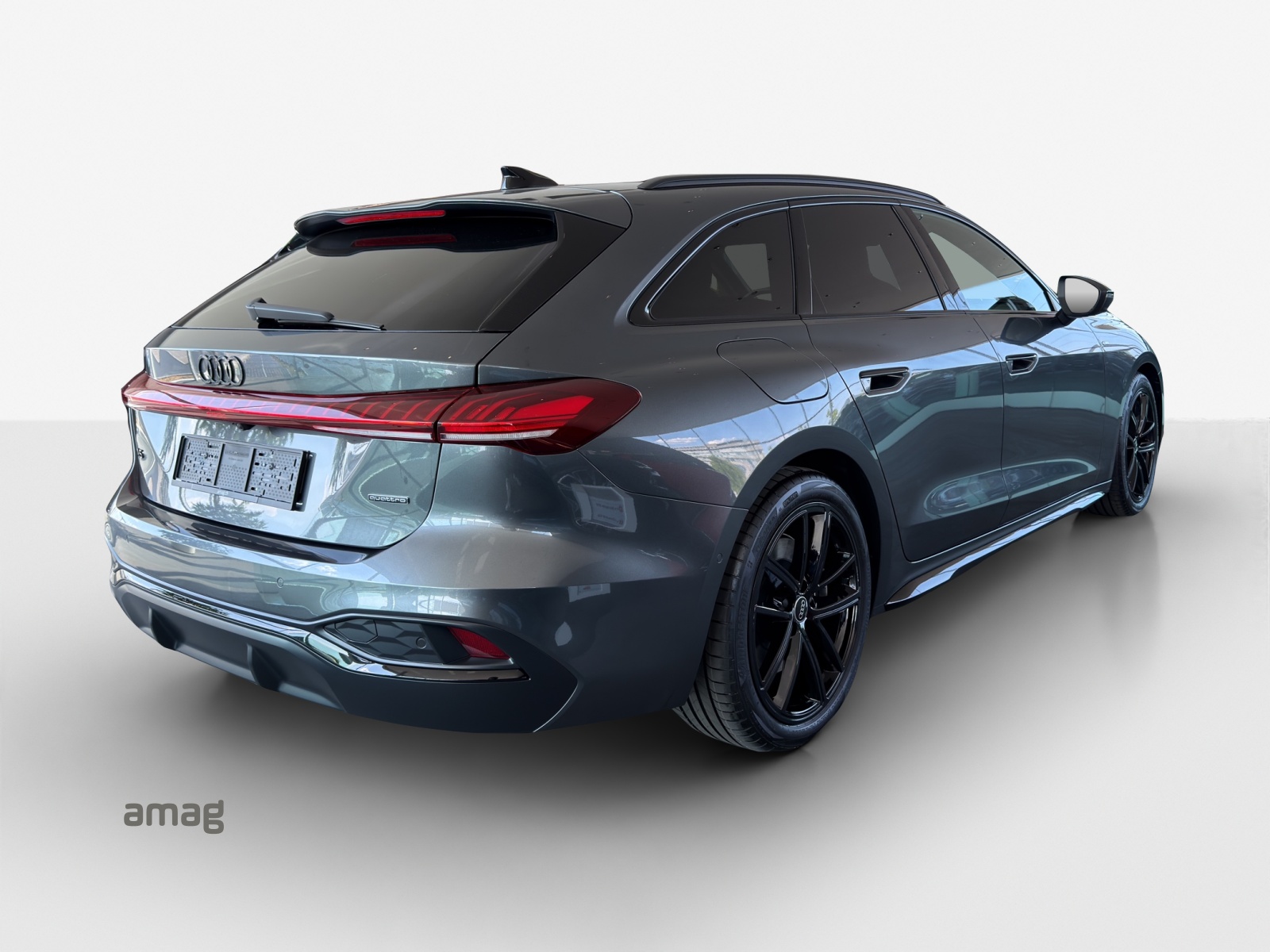 AUDI A5 Avant TDI quattro 150 kW Attraction S tronic-image-4
