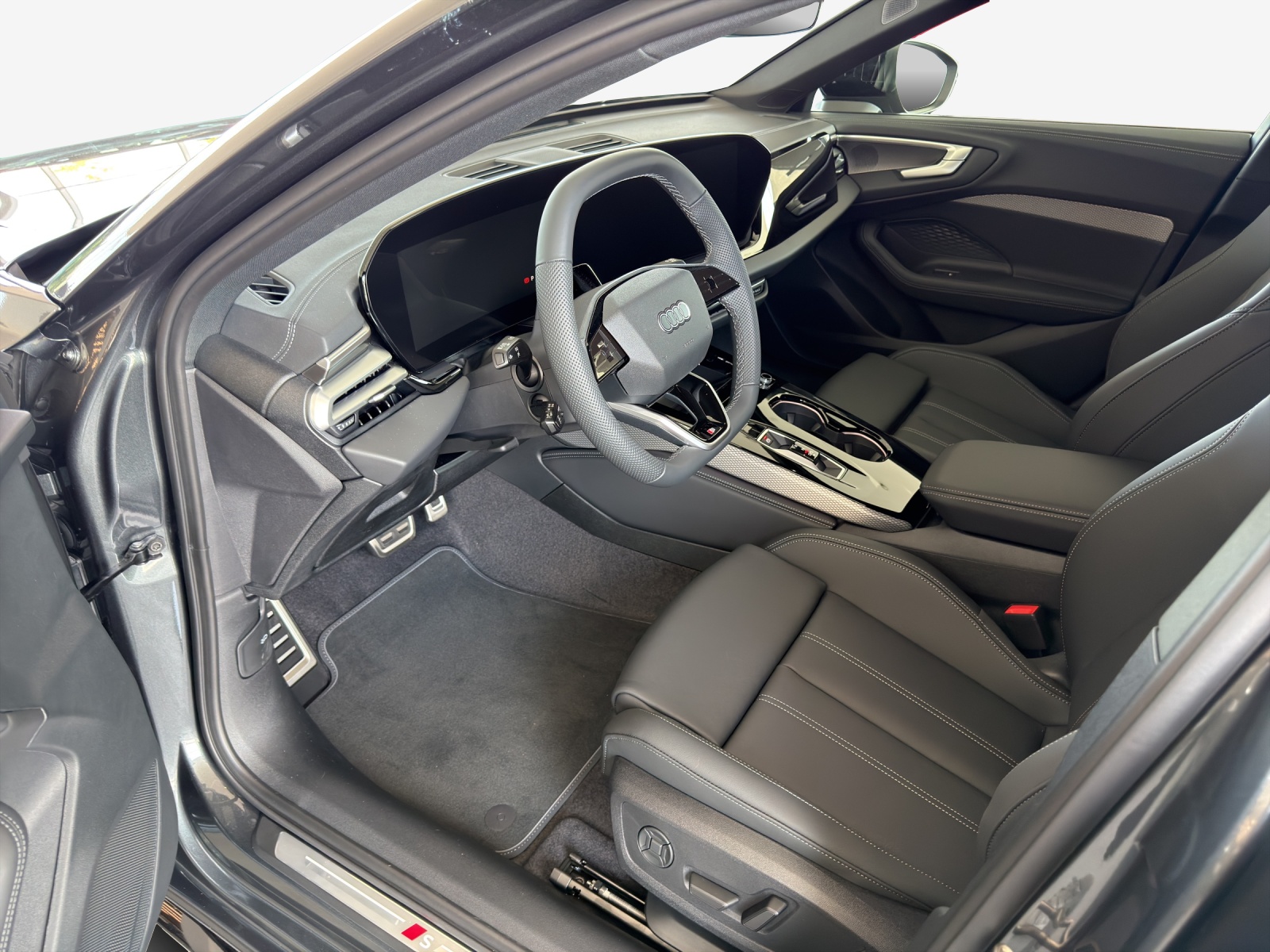 AUDI A5 Avant TDI quattro 150 kW Attraction S tronic-image-7