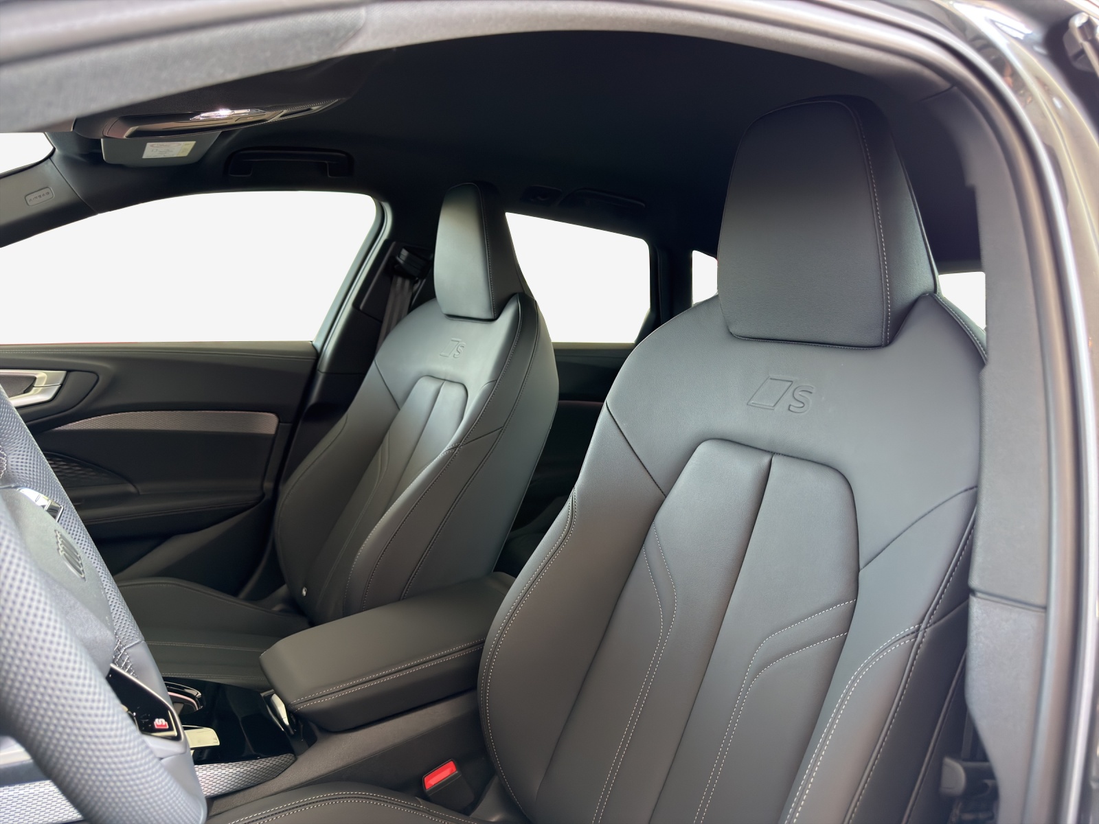 AUDI A5 Avant TDI quattro 150 kW Attraction S tronic-image-14
