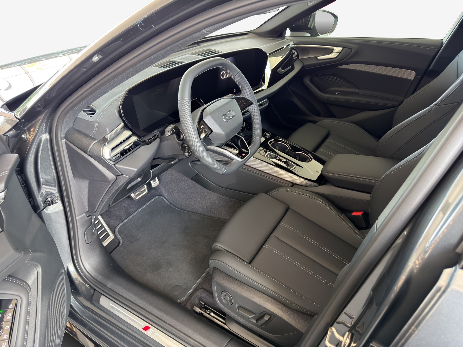 AUDI A5 Avant TDI quattro 150 kW Attraction S tronic-image-13