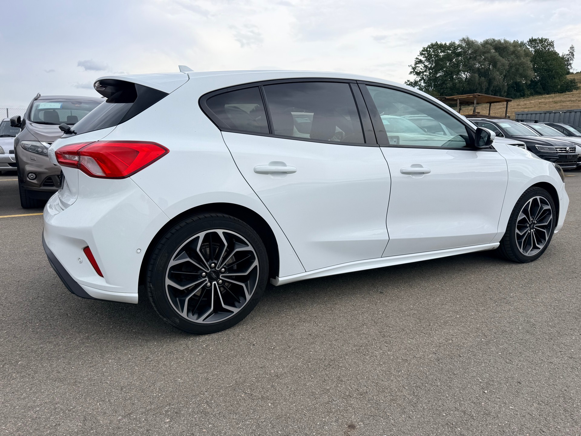 FORD Focus 1.0 SCTi Business-image-6
