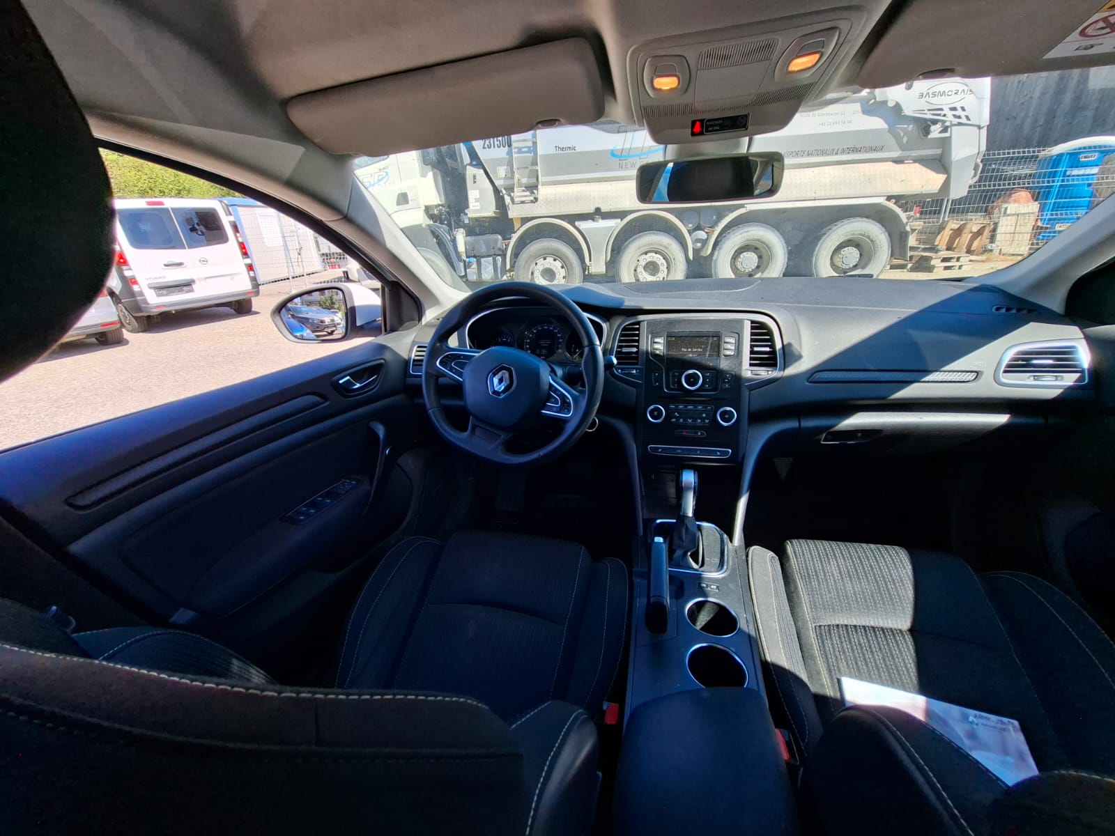 RENAULT Mégane Grandtour 1.5 dCi Business EDC-image-6