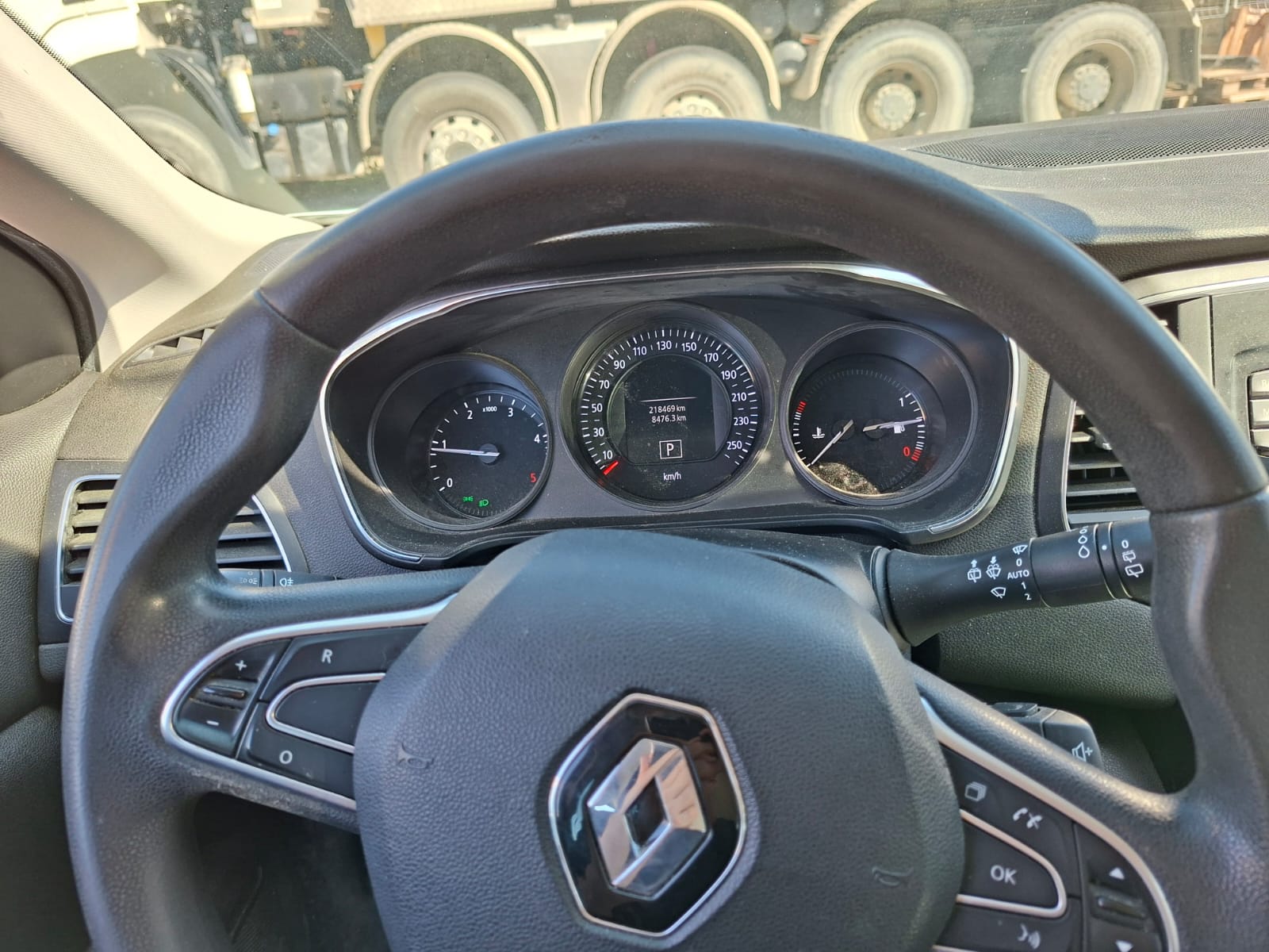 RENAULT Mégane Grandtour 1.5 dCi Business EDC-image-2