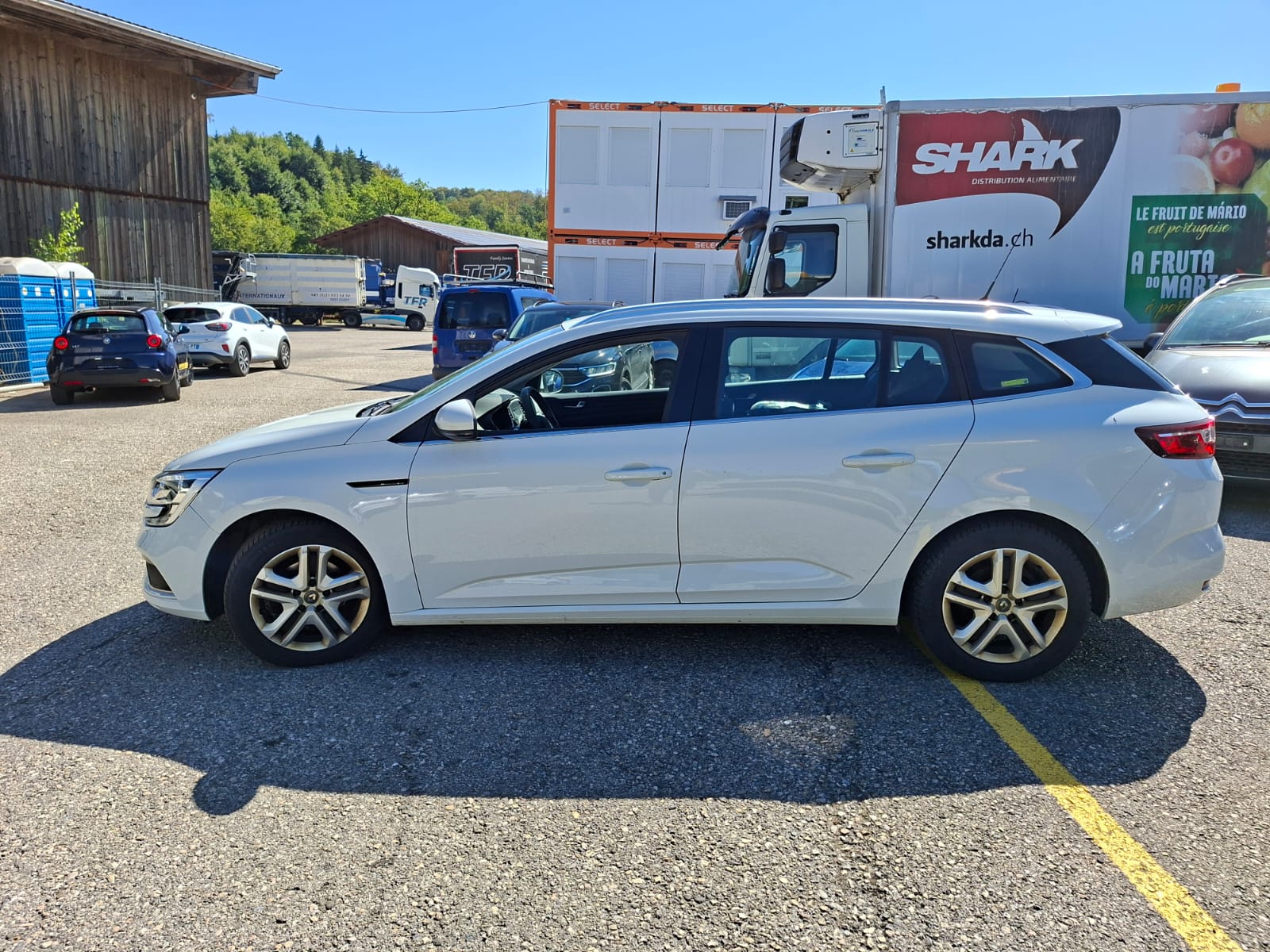 RENAULT Mégane Grandtour 1.5 dCi Business EDC-image-3