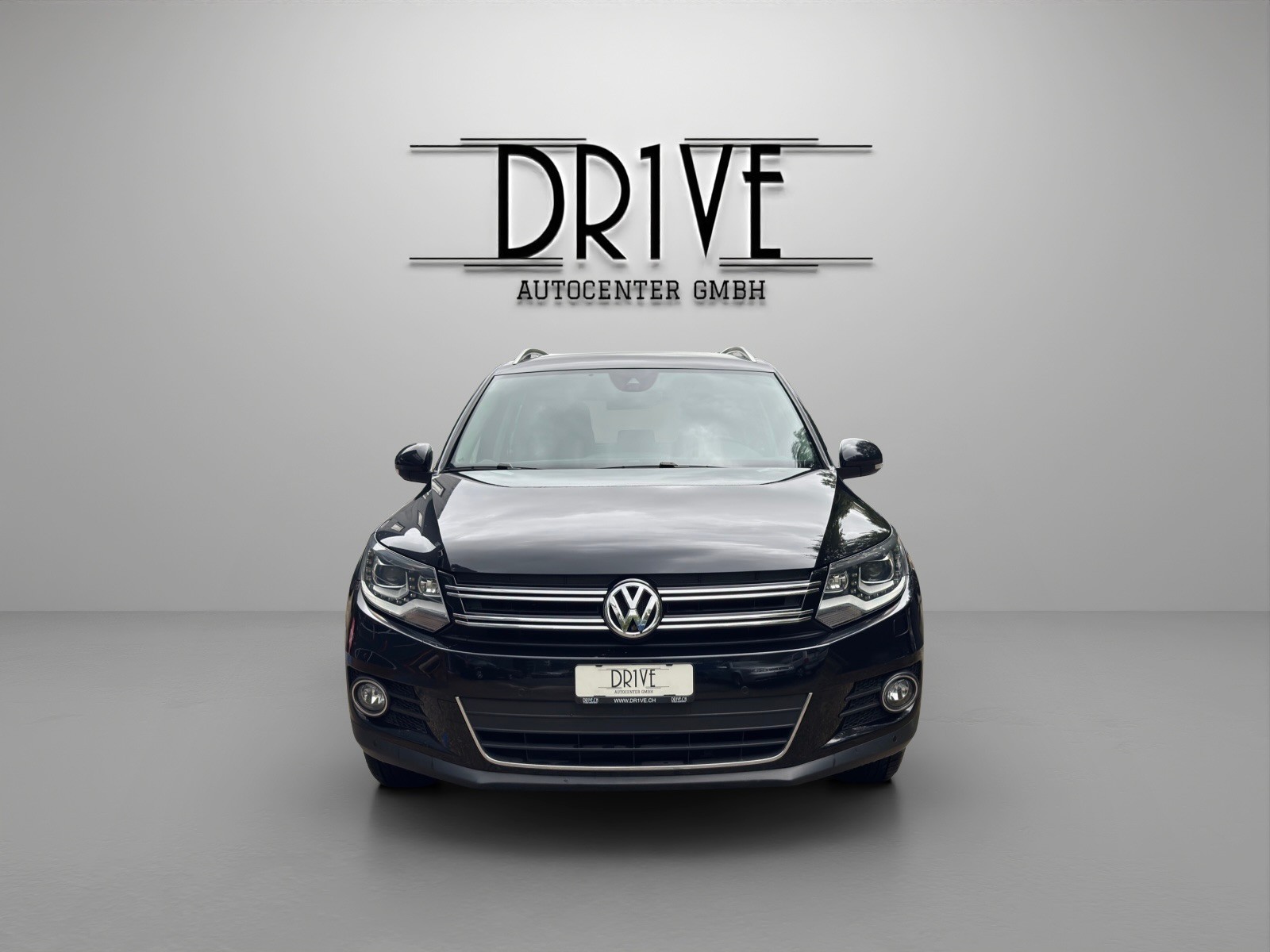 VW Tiguan 2.0 TSI Sport&Style 4Motion DSG-image-1