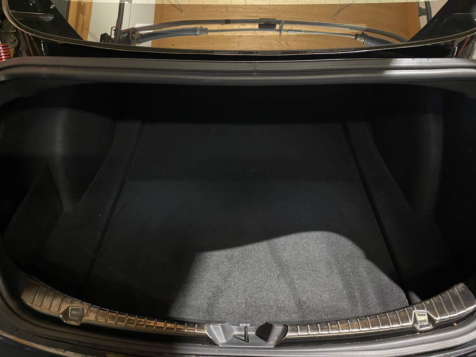 TESLA Model 3 Long Range Dual Motor AWD-image-13