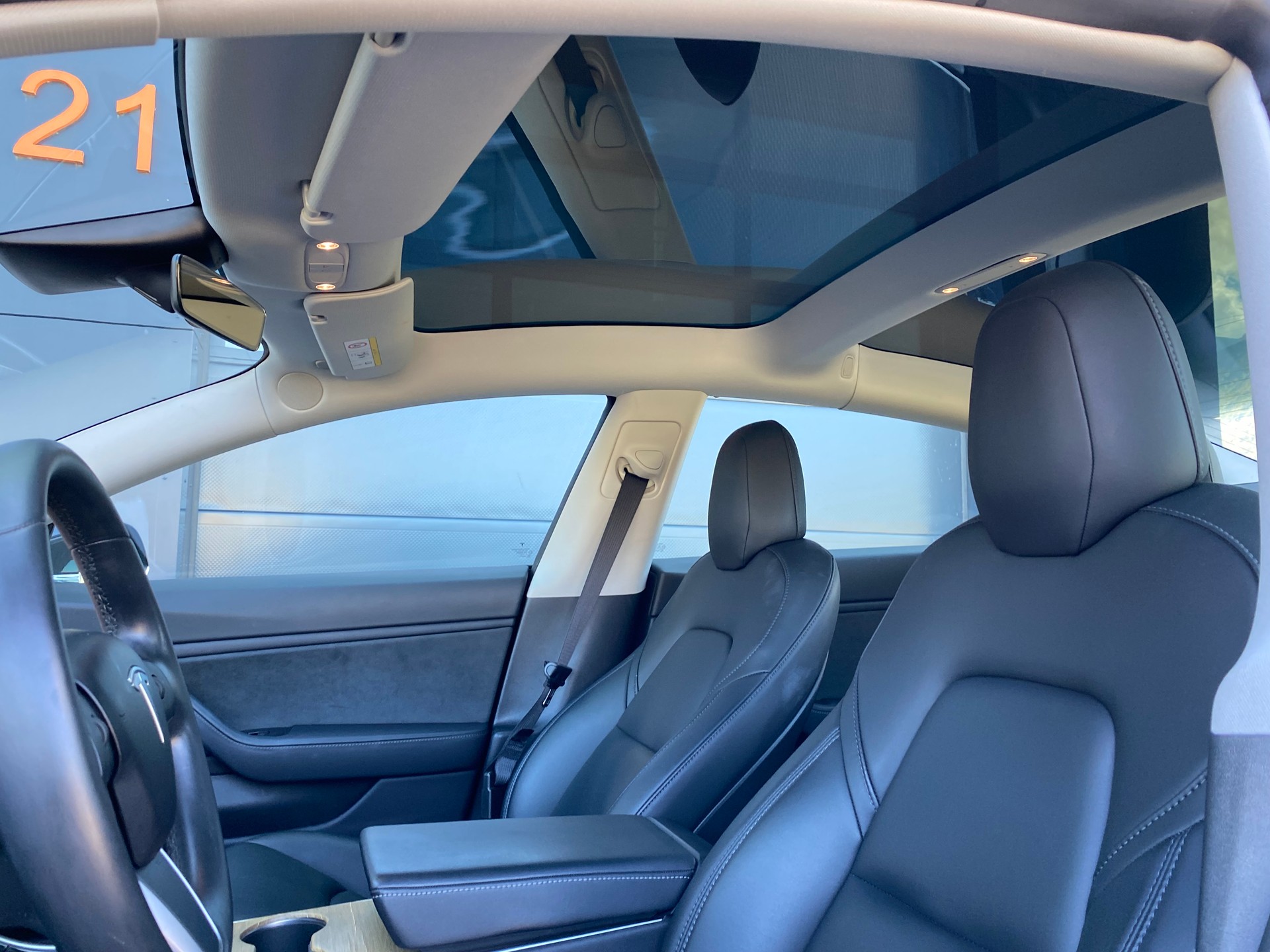 TESLA Model 3 Long Range Dual Motor AWD-image-18