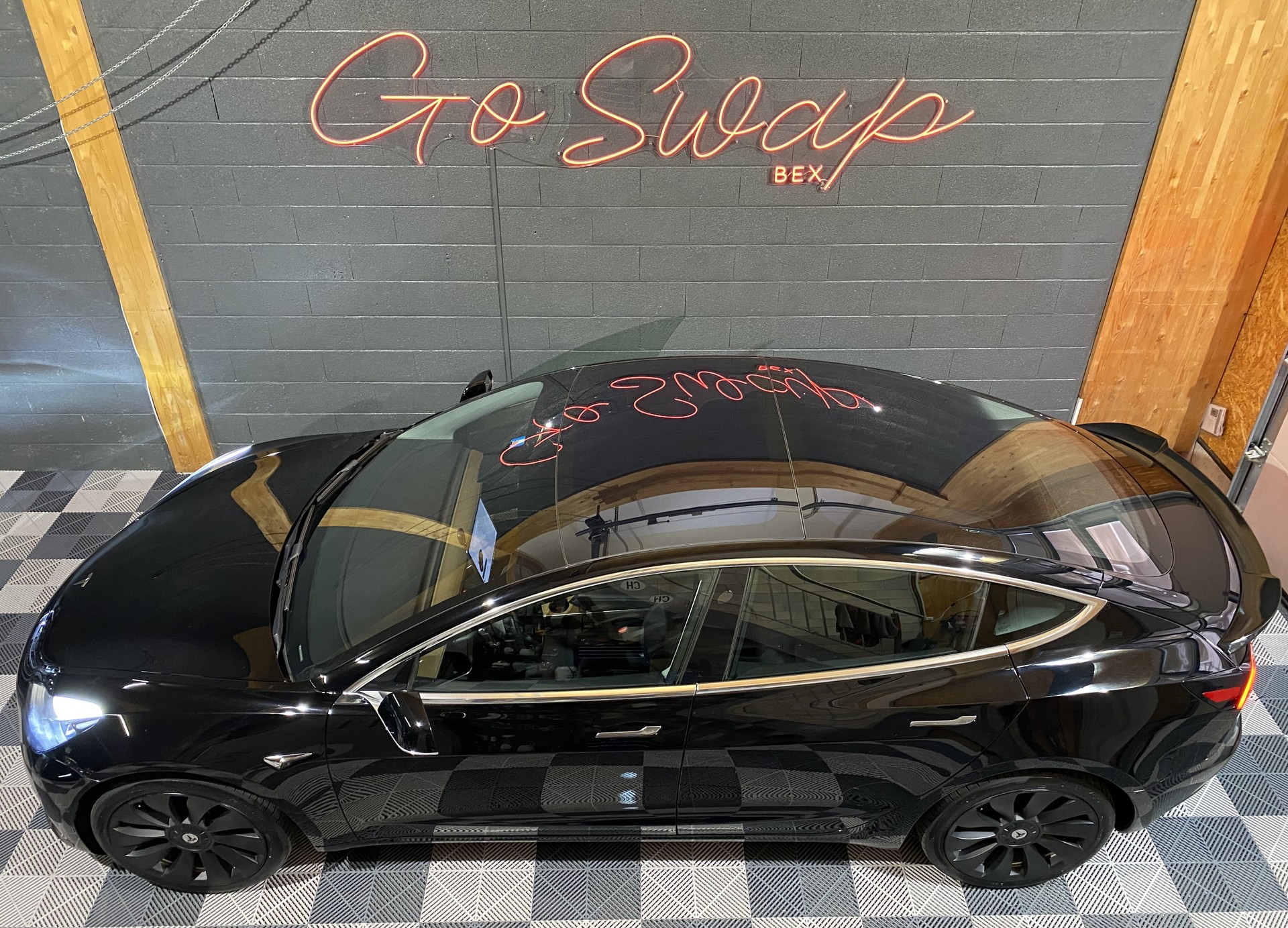 TESLA Model 3 Long Range Dual Motor AWD-image-9